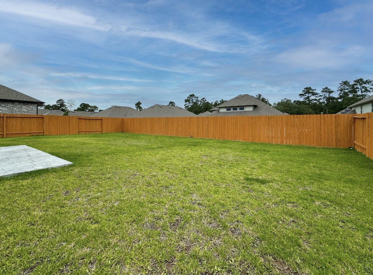 15216 Tattle Creek Lane, Conroe, TX 77384