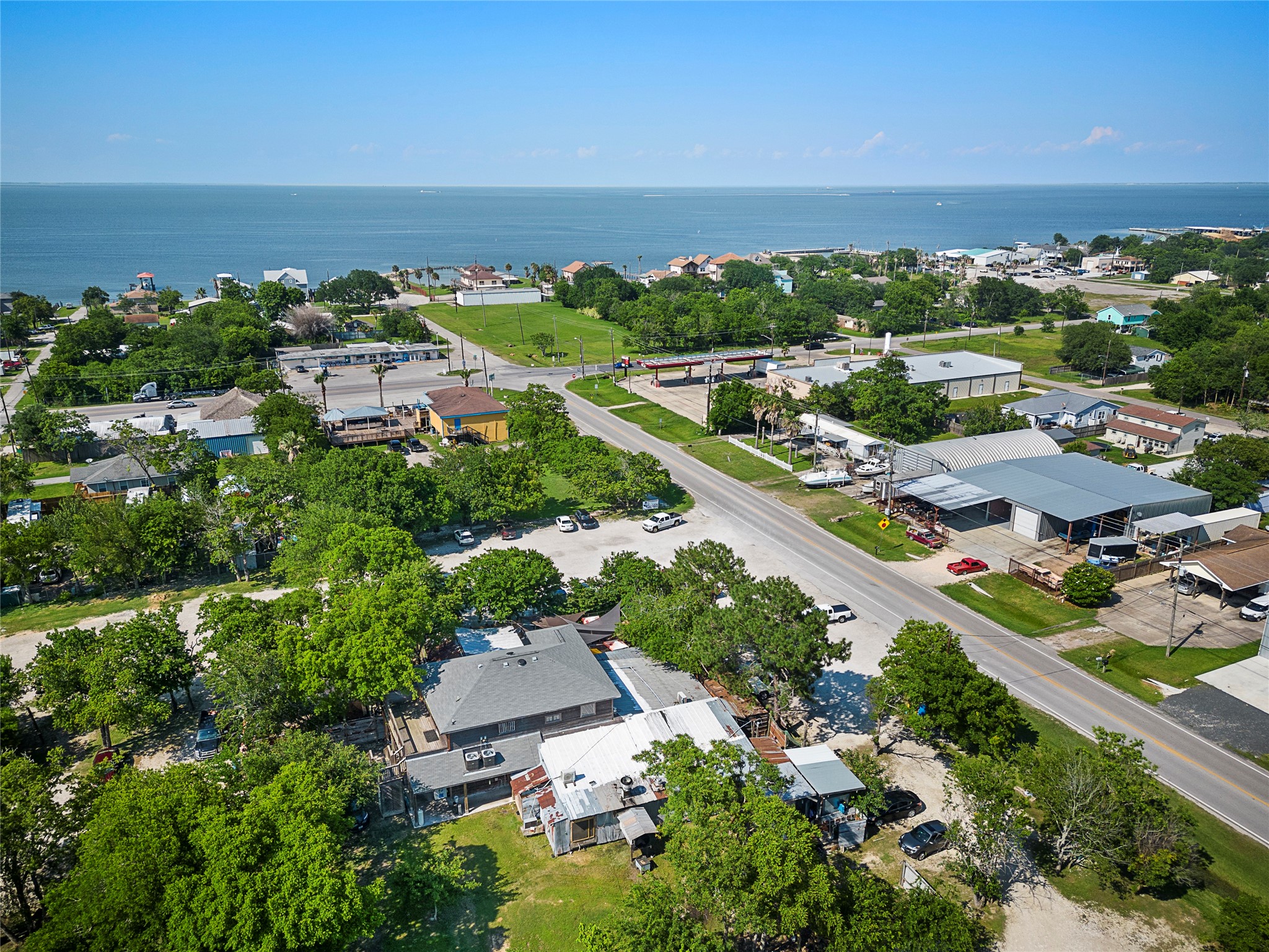 2360 Avenue L, San Leon, TX 77539 2360 Avenue L, San Leon, TX 77539