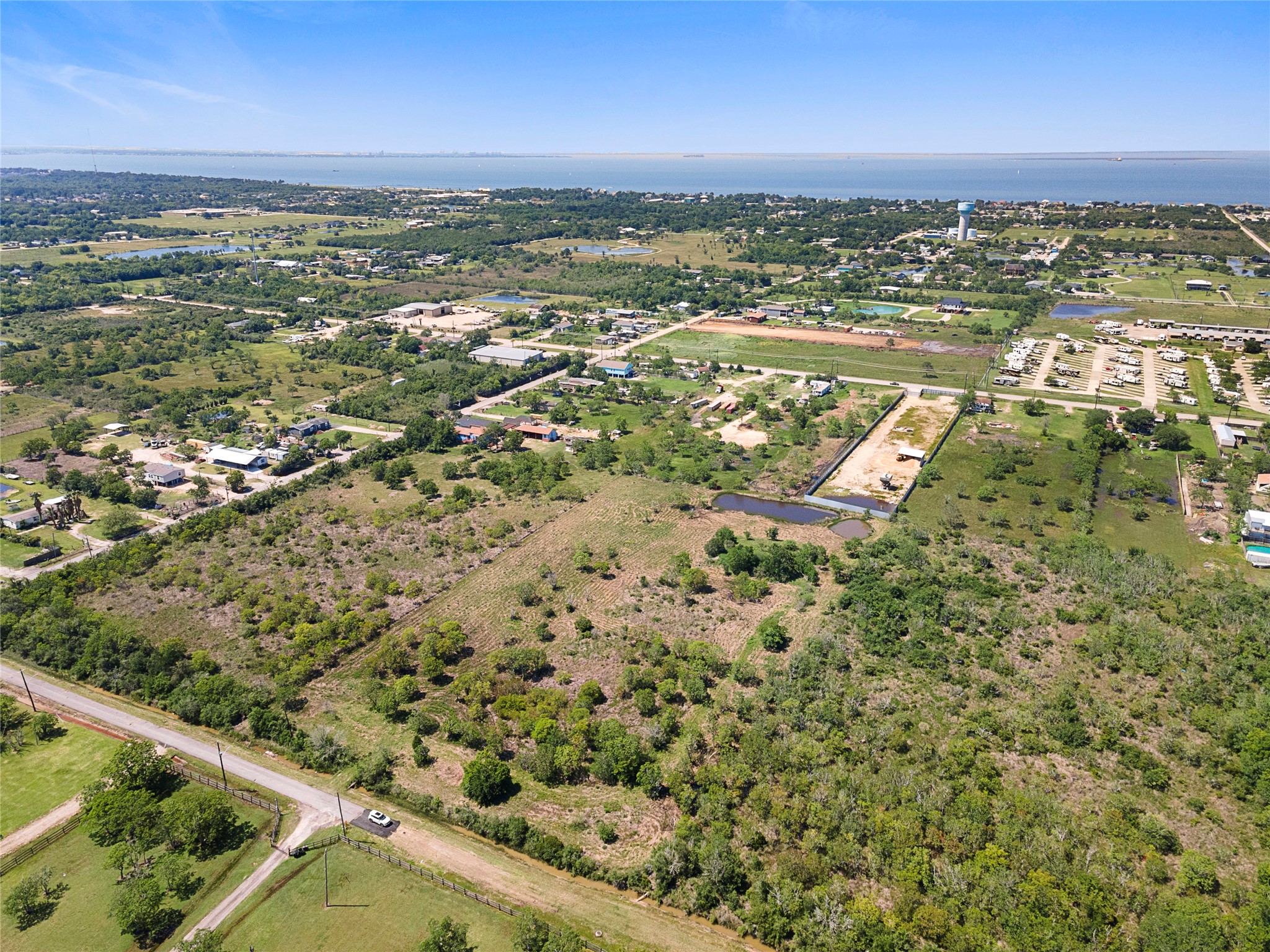 2360 Avenue L, San Leon, TX 77539