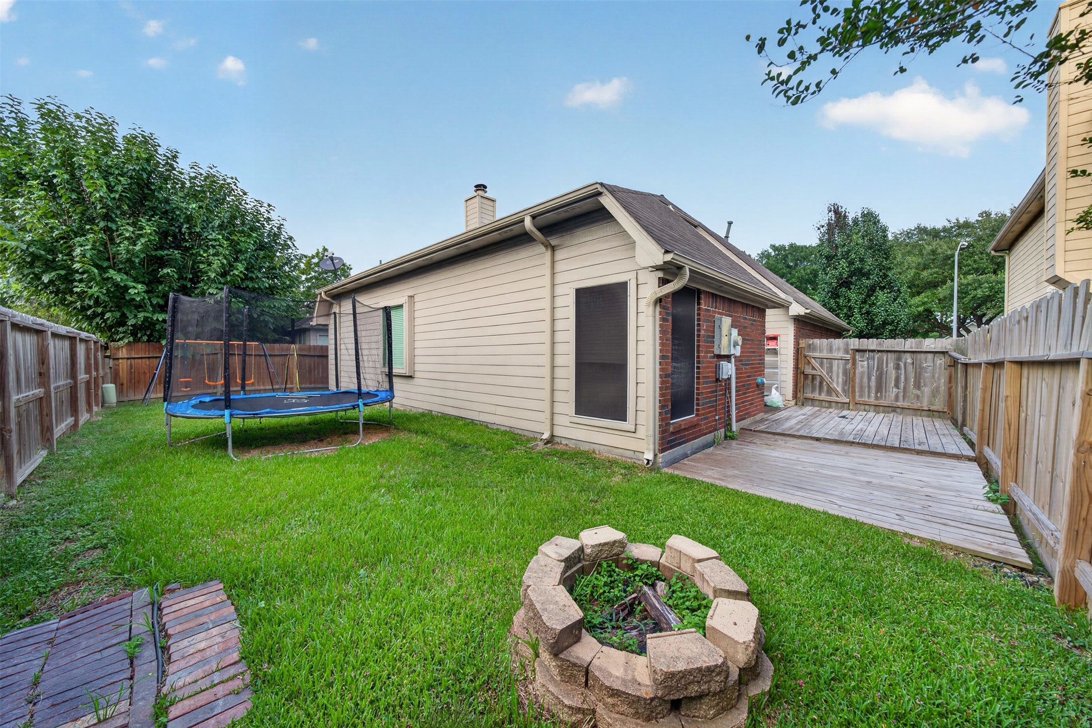 31303 Baker Lake Drive, Spring, TX 77386