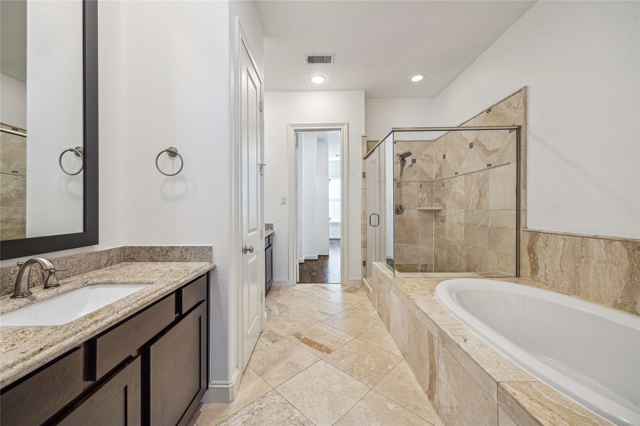 1839 Dart Street, Houston, TX 77007