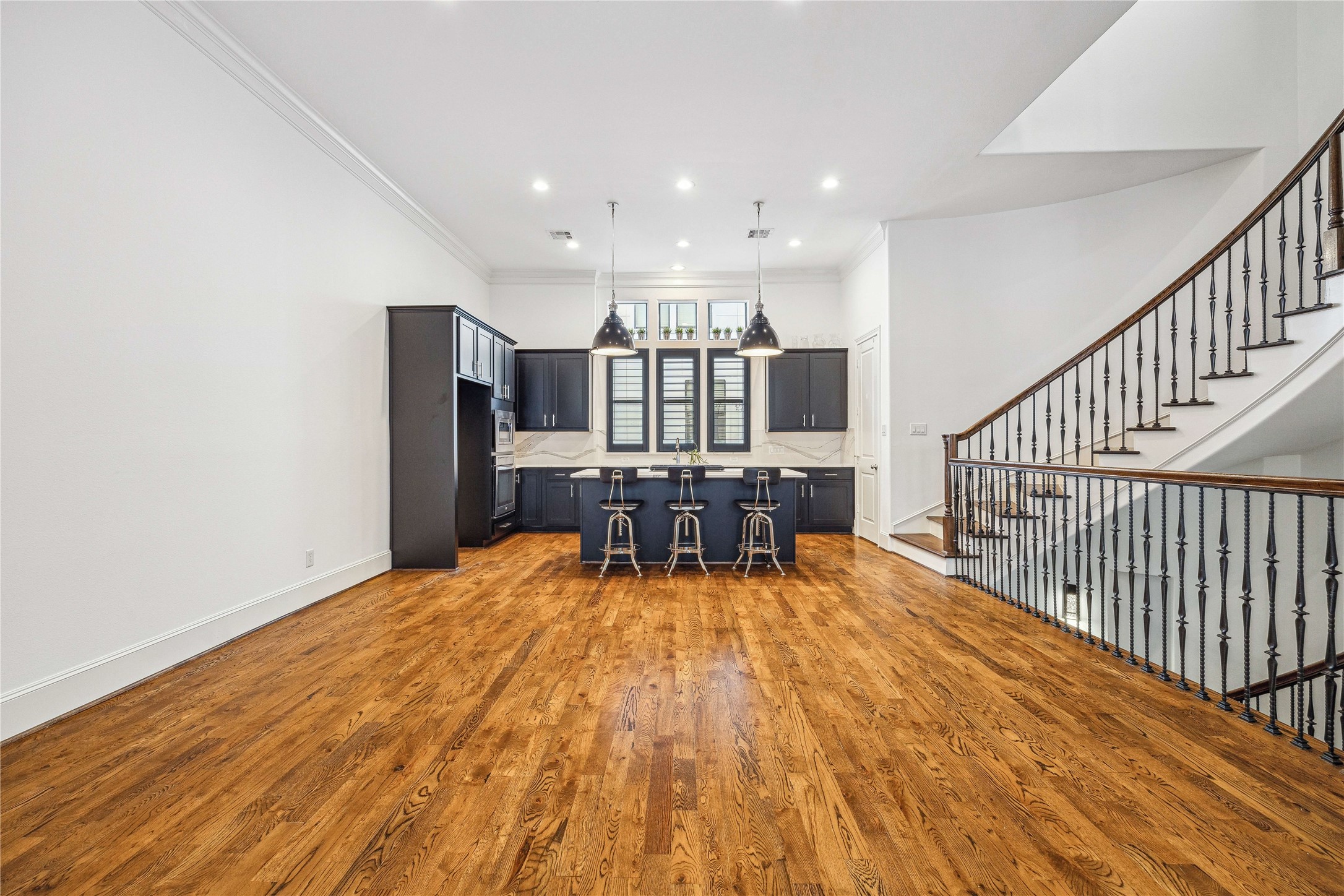 1839 Dart Street, Houston, TX 77007