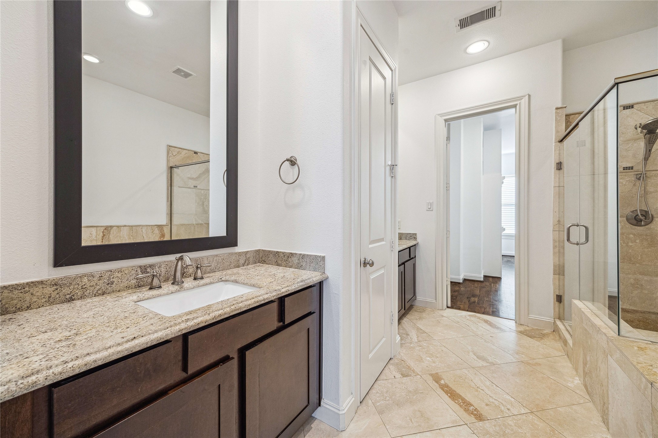 1839 Dart Street, Houston, TX 77007
