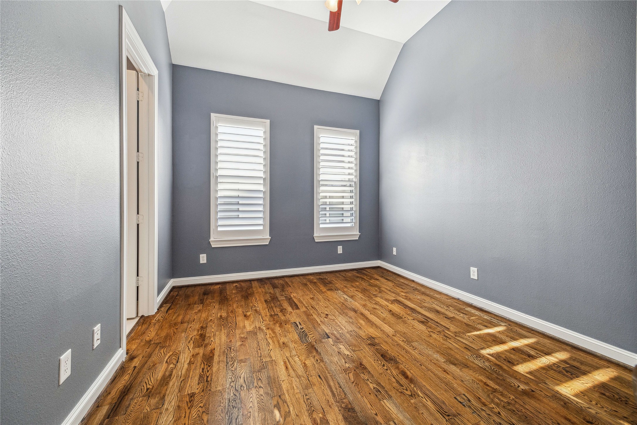 1839 Dart Street, Houston, TX 77007