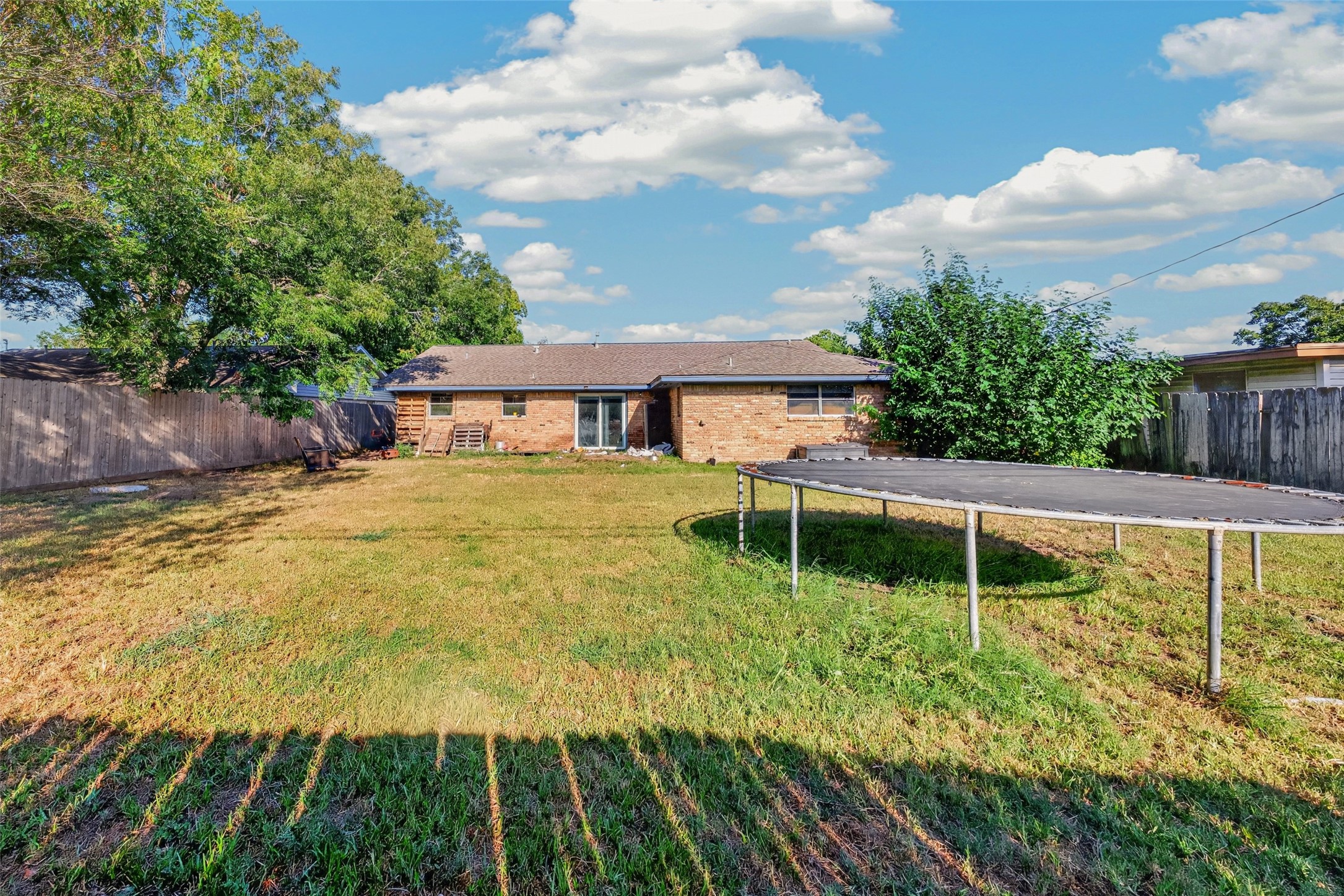 2230 Woodwind Way, League City, TX 77573