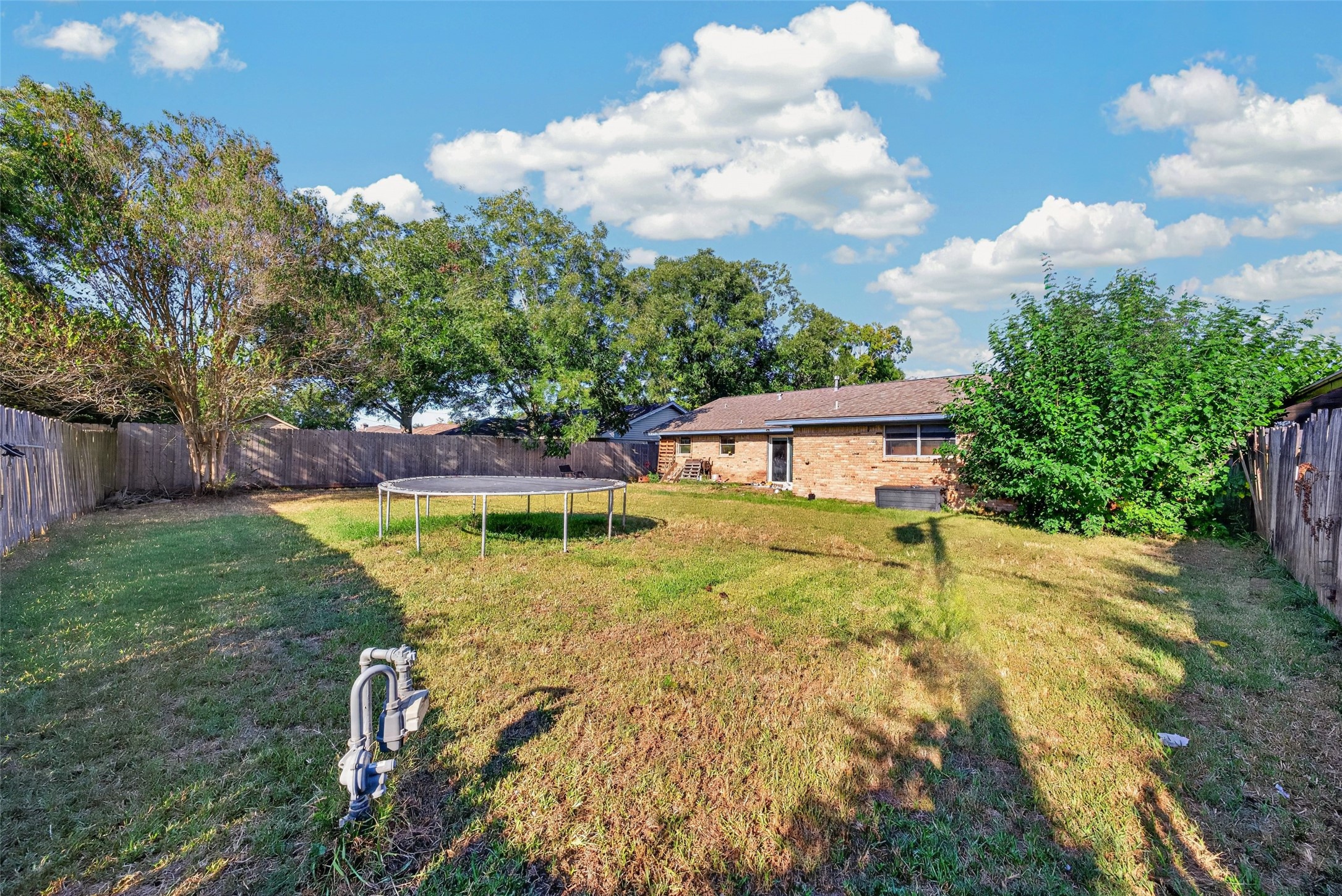 2230 Woodwind Way, League City, TX 77573