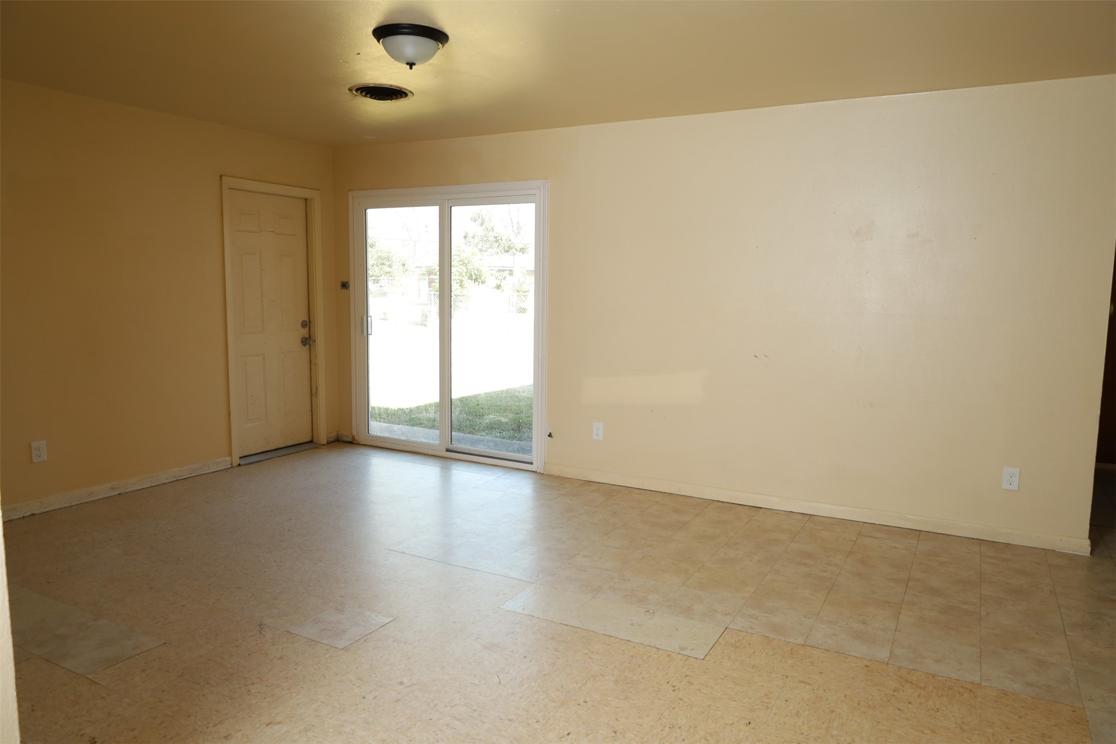13207 Santa Teresa Road, Houston, TX 77045