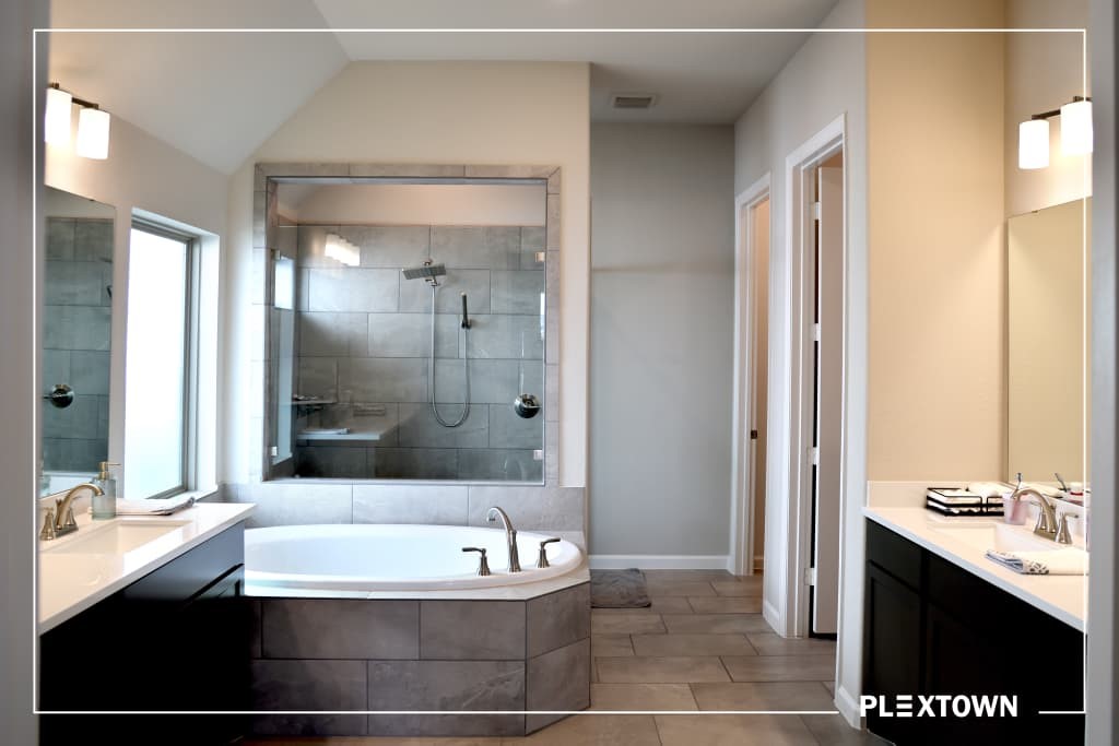 5323 Violet Ridge Drive, Richmond, TX 77469