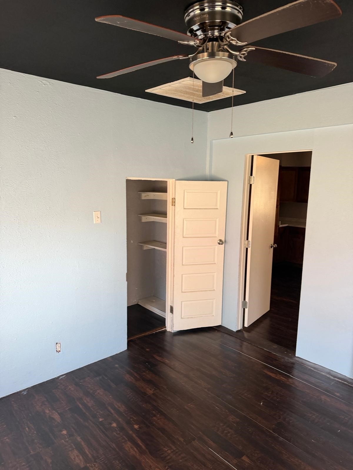 310 Pine Bluff Street, La Porte, TX 77571 310 Pine Bluff Street, La Porte, TX 77571