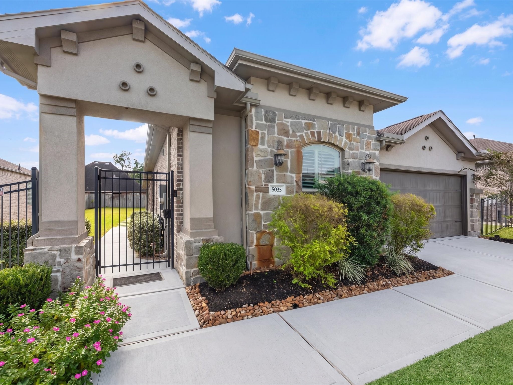 5035 Robin Park Court, Porter, TX 77365 5035 Robin Park Court, Porter, TX 77365