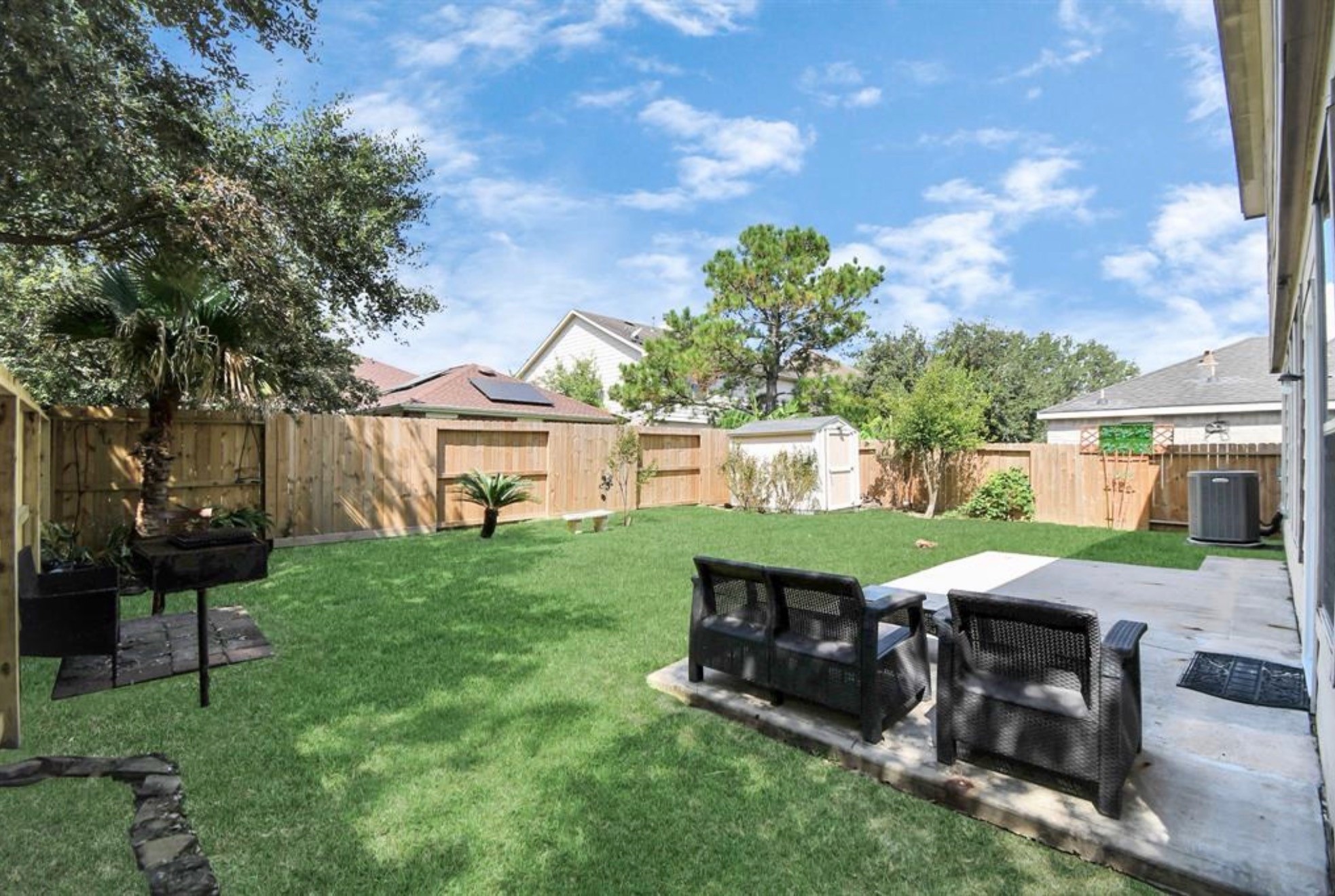 6903 Oleander Grove Way, Houston, TX 77049