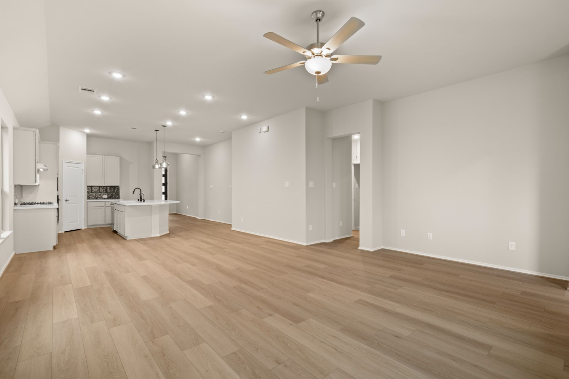 6714 Davis Field Drive, Manvel, TX 77578