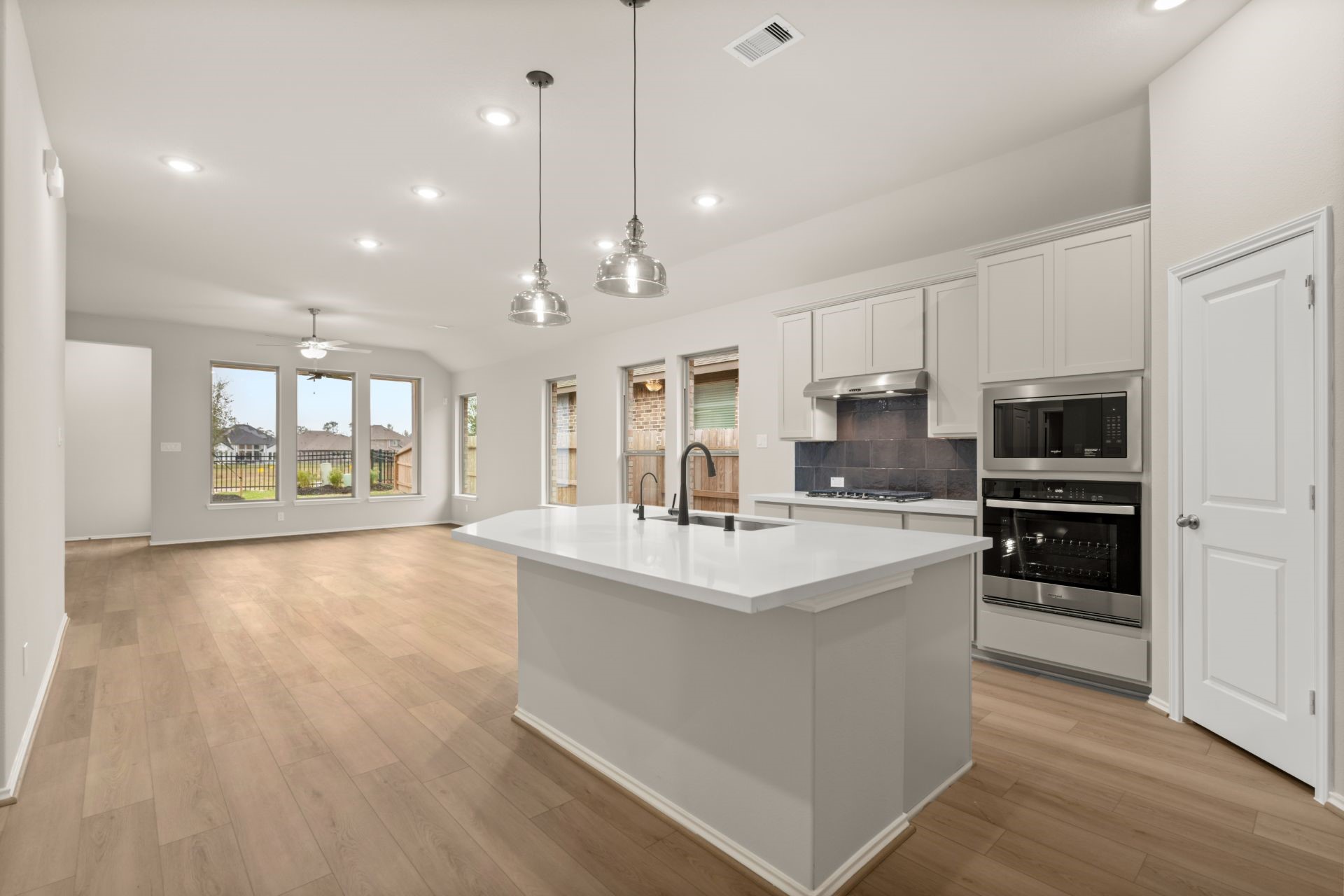 6714 Davis Field Drive, Manvel, TX 77578