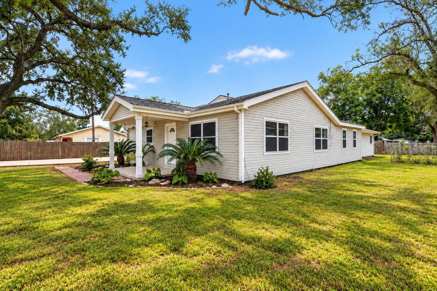 4701 Cherry Street, Santa Fe, TX 77517