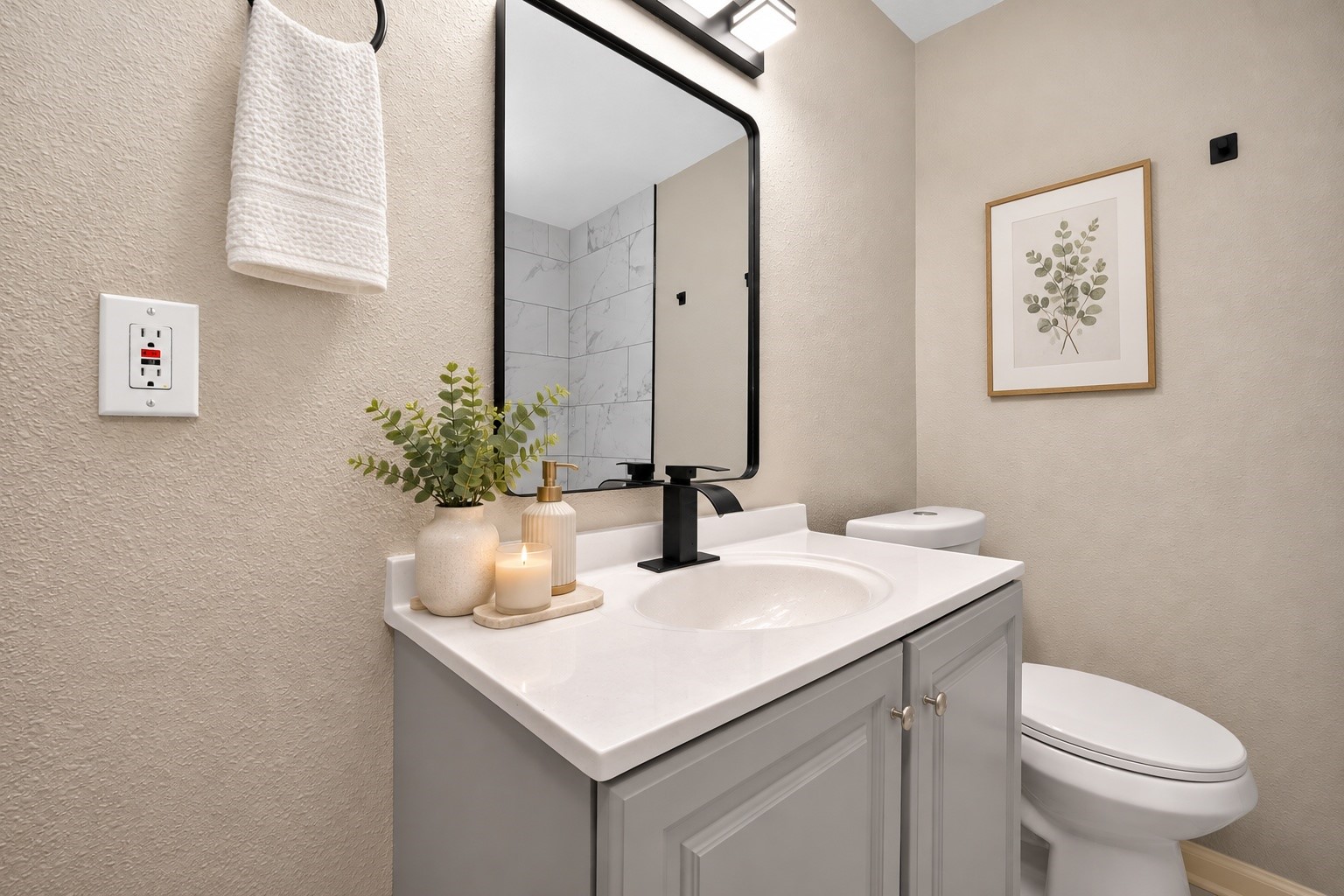 Secondary vanity
