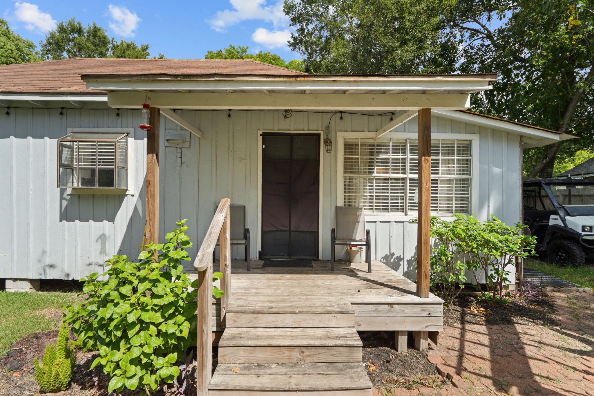 3915 W Estes Drive Drive, Bacliff, TX 77518