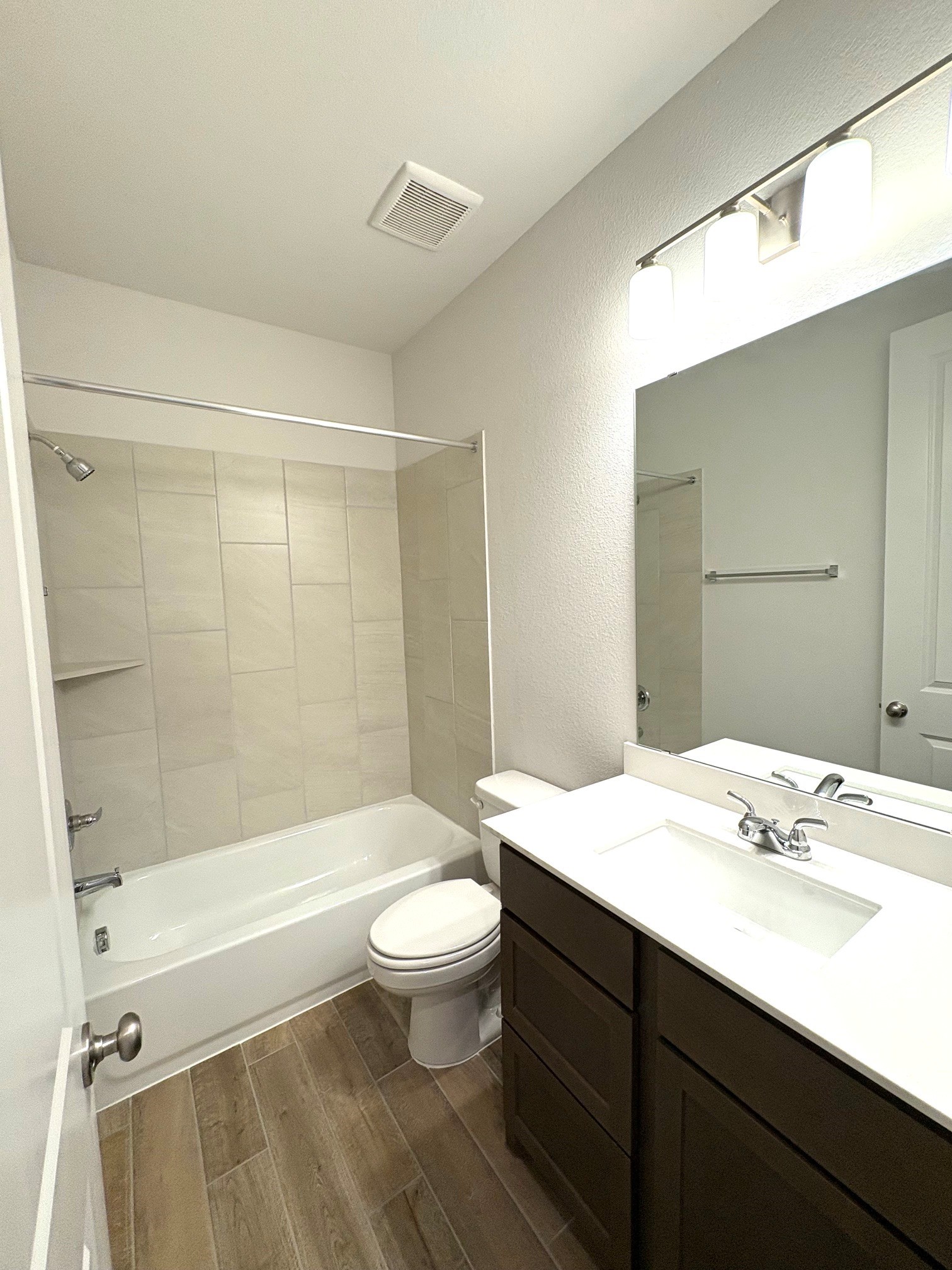 42726 Loma Vista Court, Magnolia, TX 77354