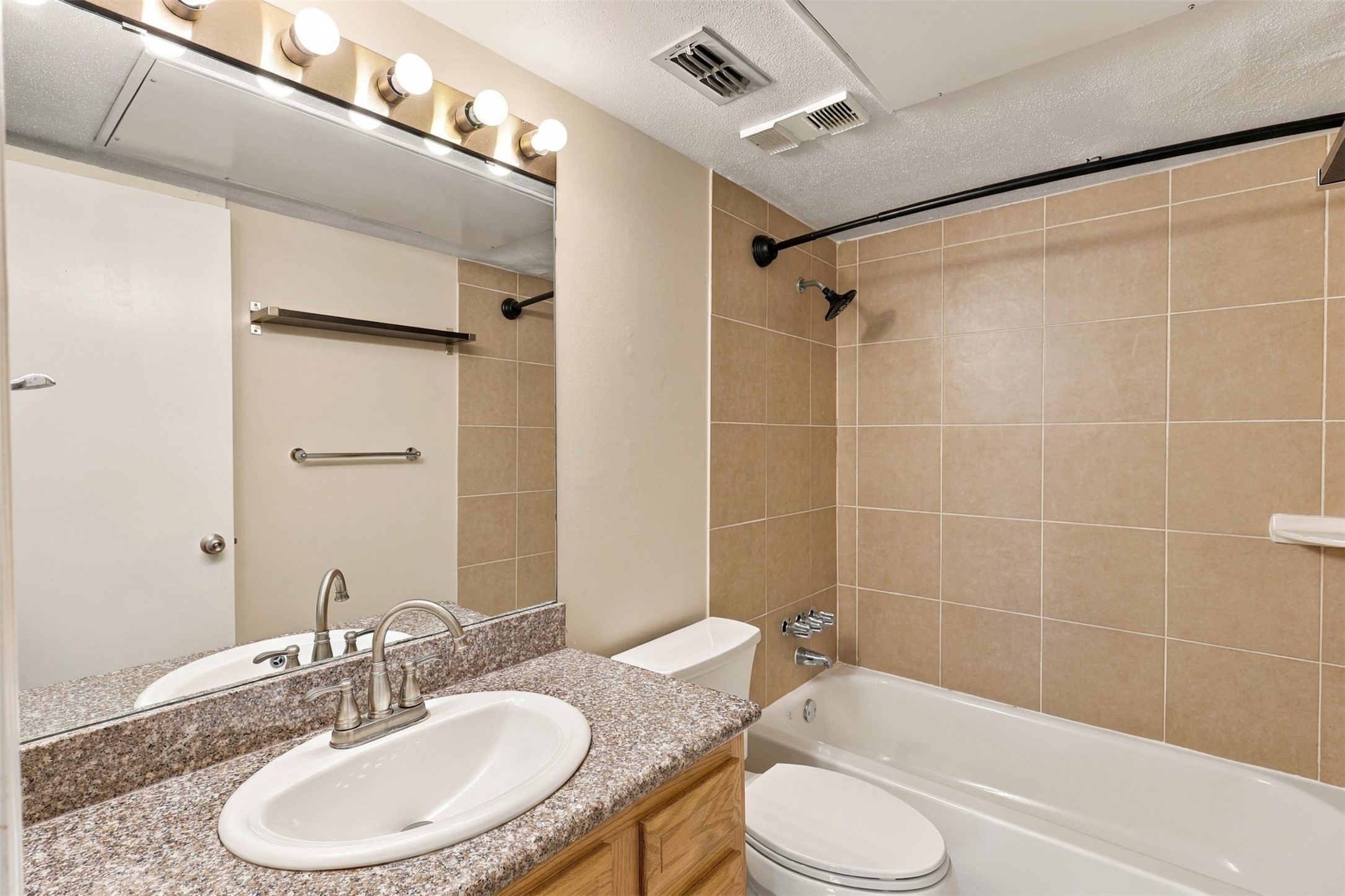 Bedroom 2 Ensuite Bathroom.