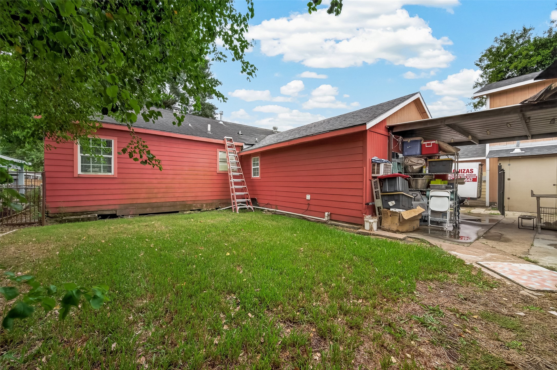811 Canadian Street, Houston, TX 77009