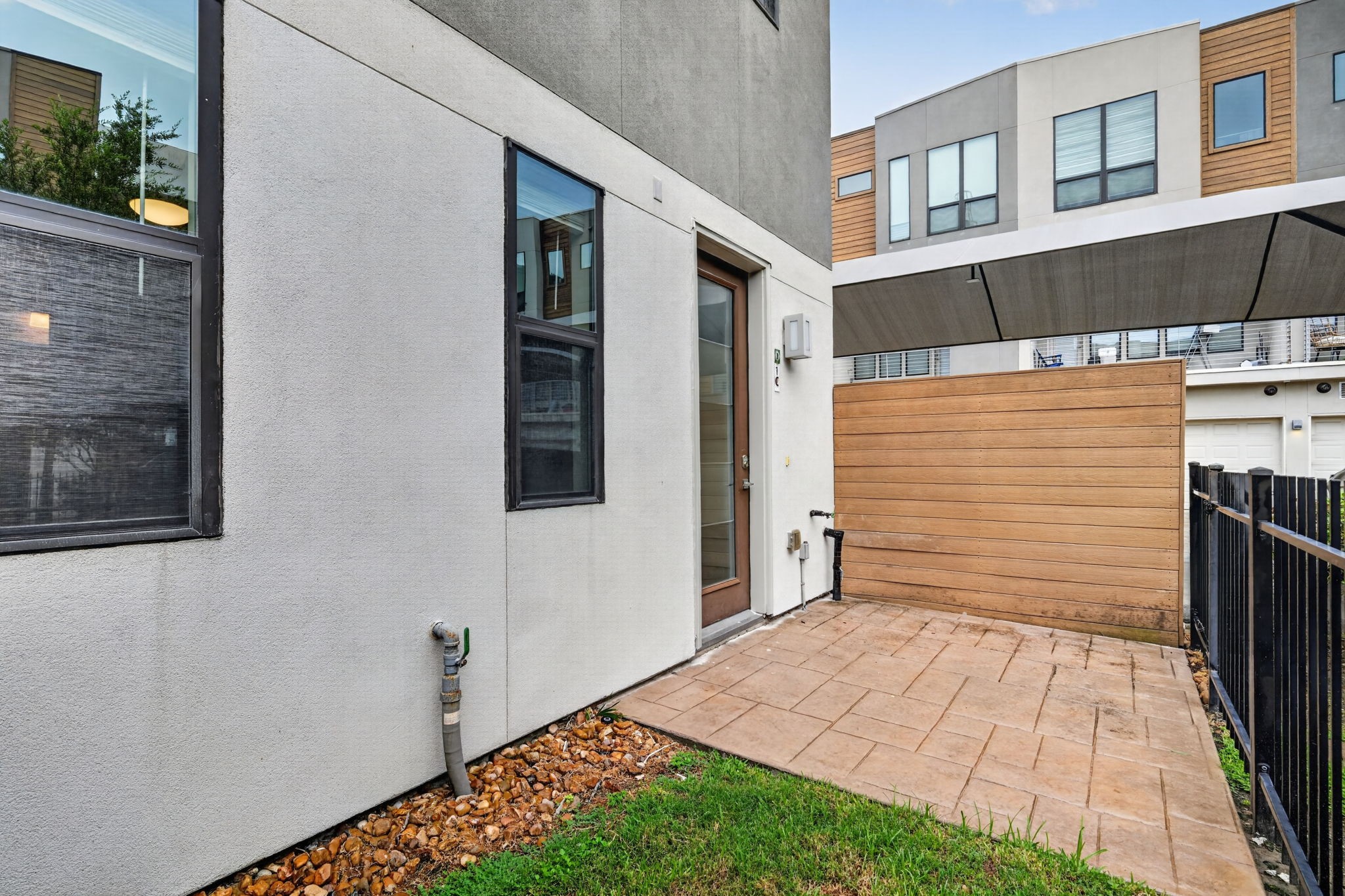 2401 Crawford Street, #D1C, Houston, TX 77004