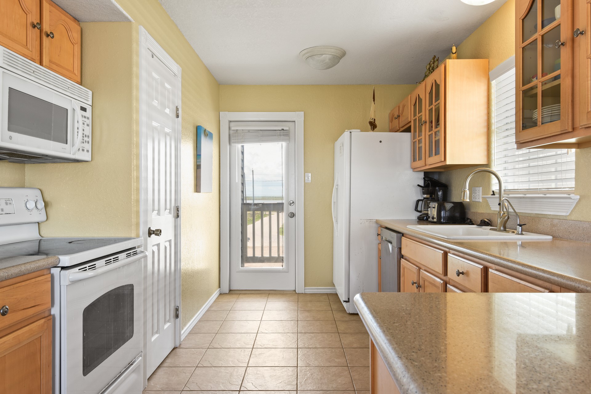 115 Southwind Drive, Surfside Beach, TX 77541