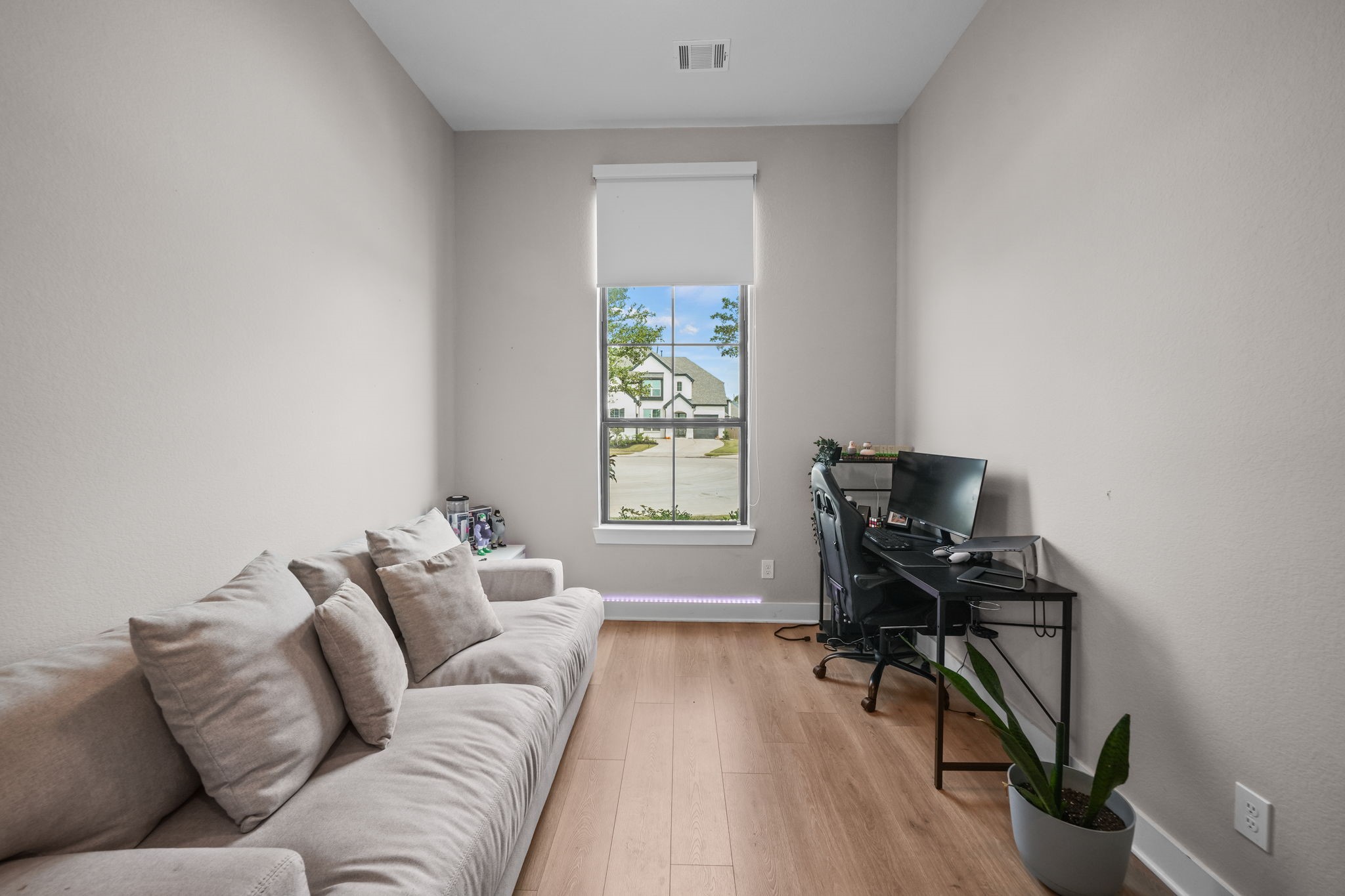 7642 Redwoods Forest Drive, Katy, TX 77493