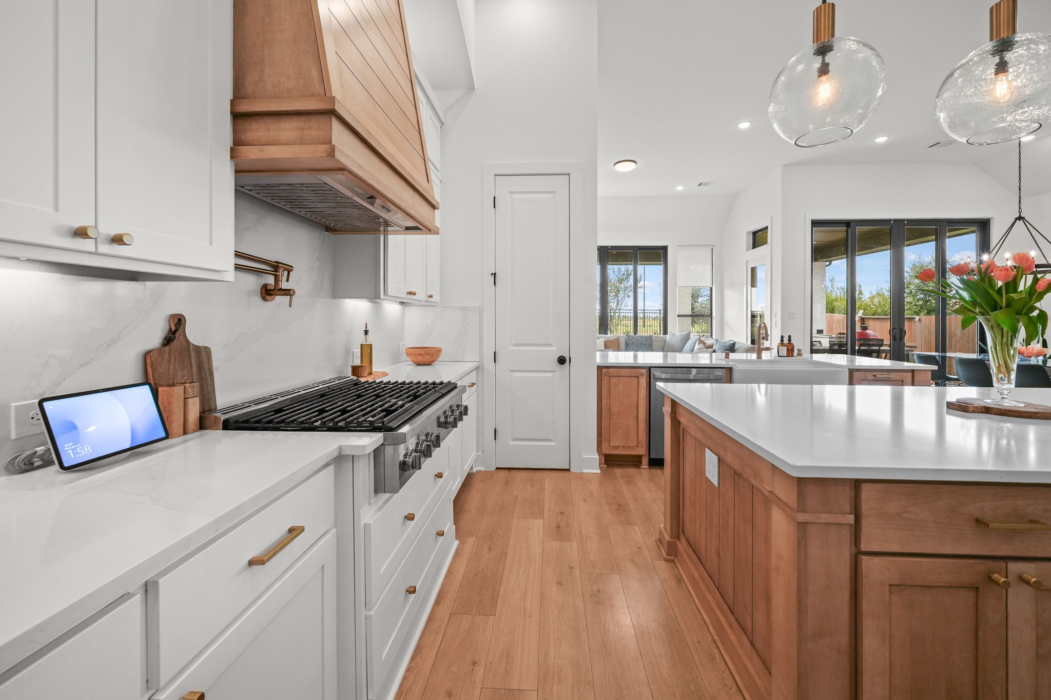 7642 Redwoods Forest Drive, Katy, TX 77493