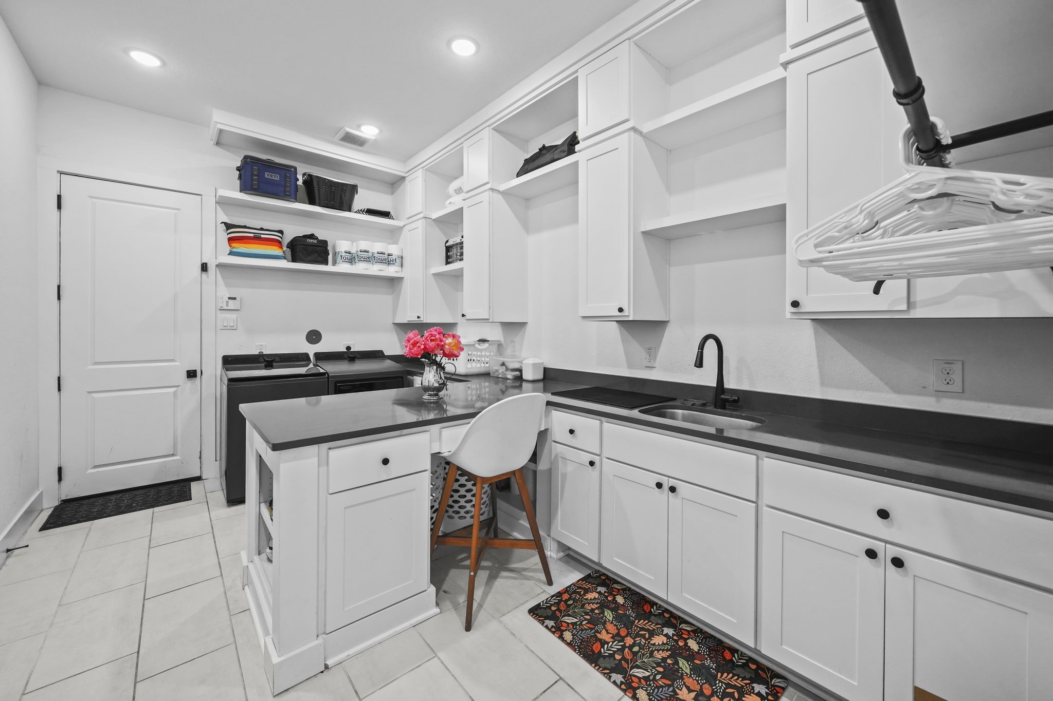 7642 Redwoods Forest Drive, Katy, TX 77493