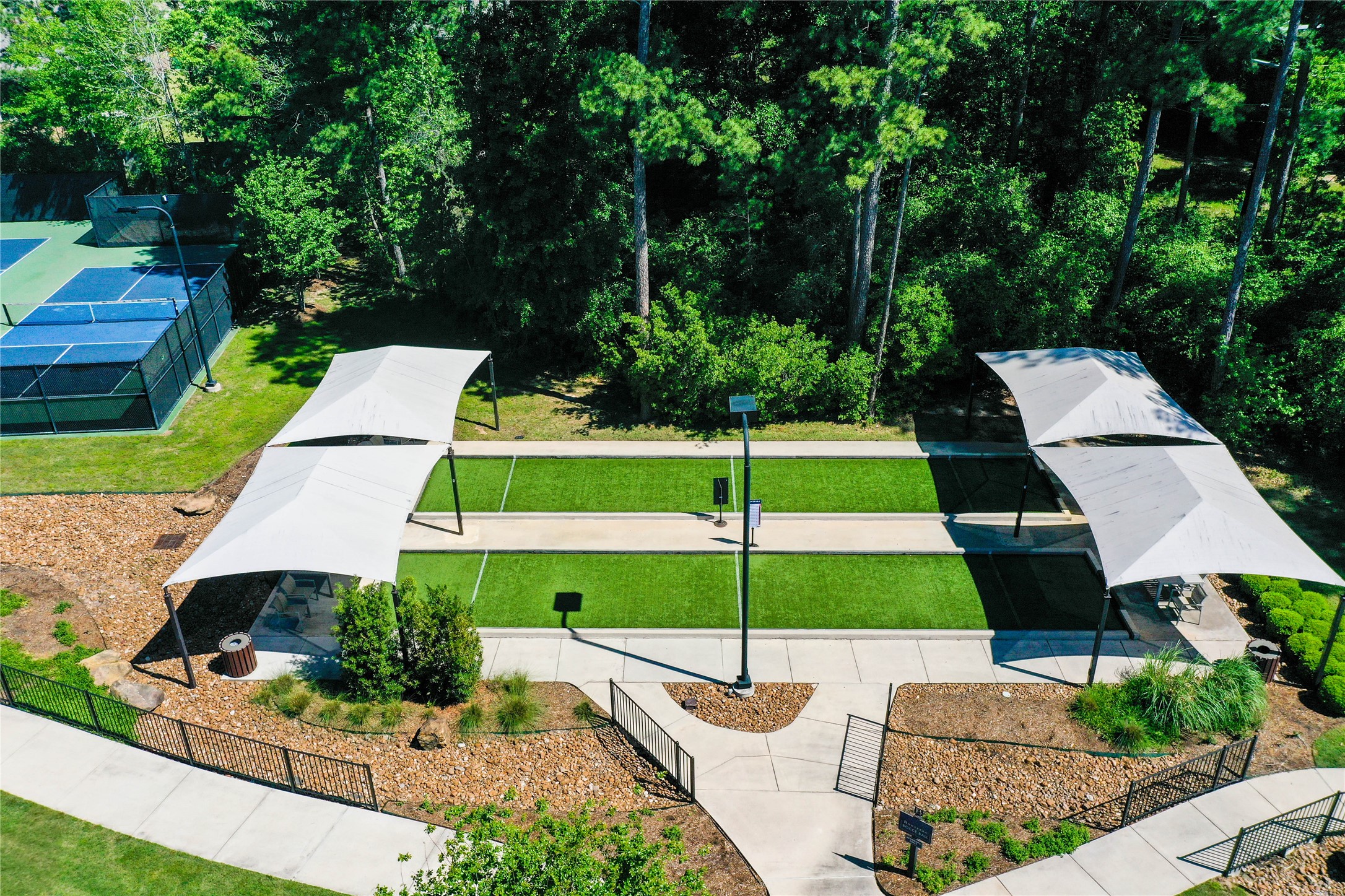 Bonterra Boche courts
