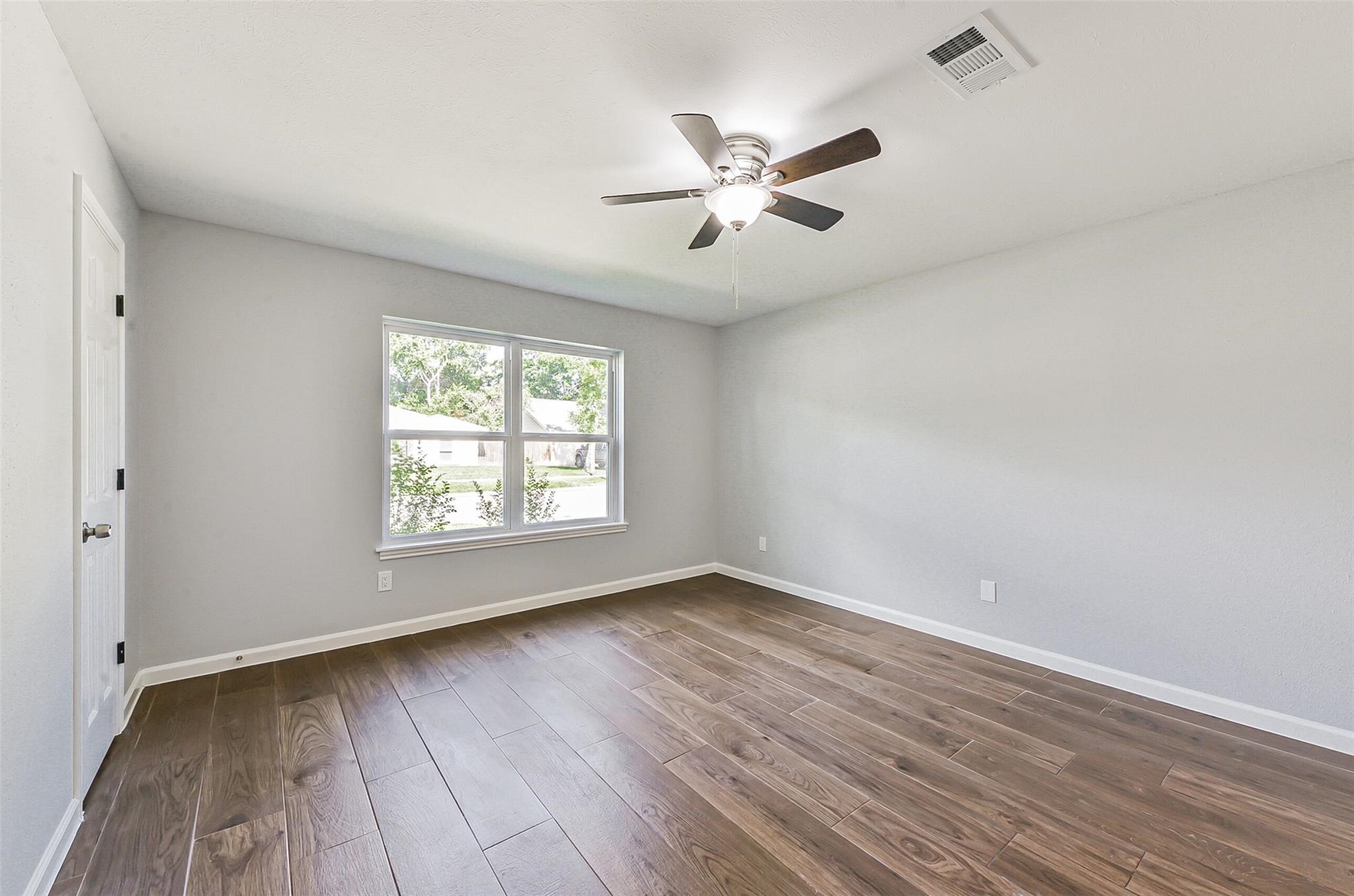 13603 Stonehenge Drive, Sugar Land, TX 77498