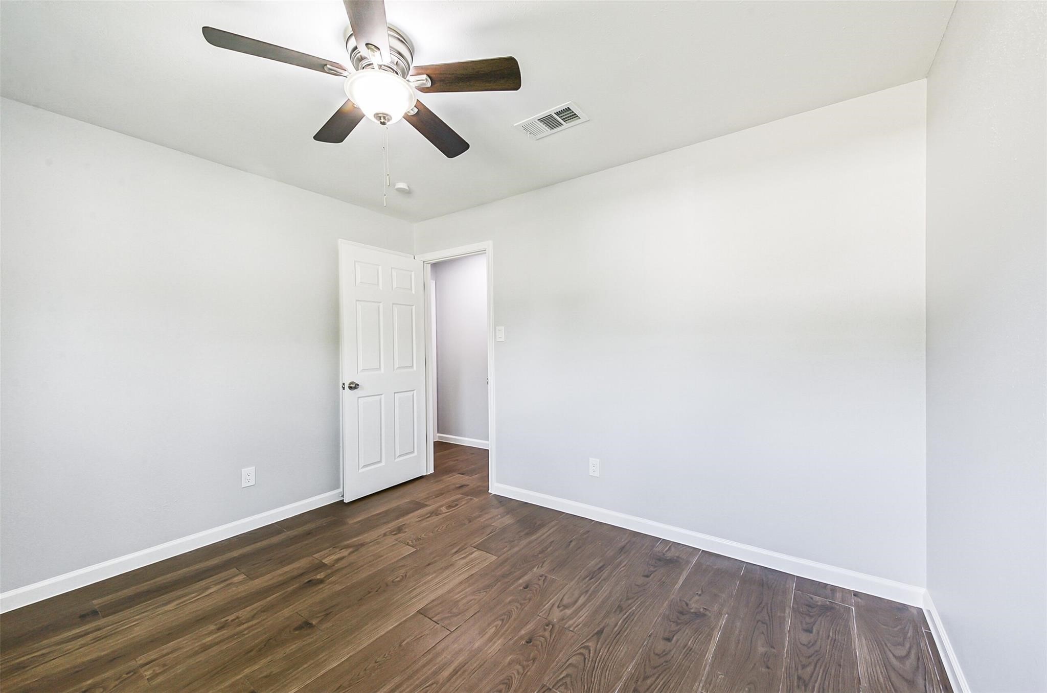13603 Stonehenge Drive, Sugar Land, TX 77498