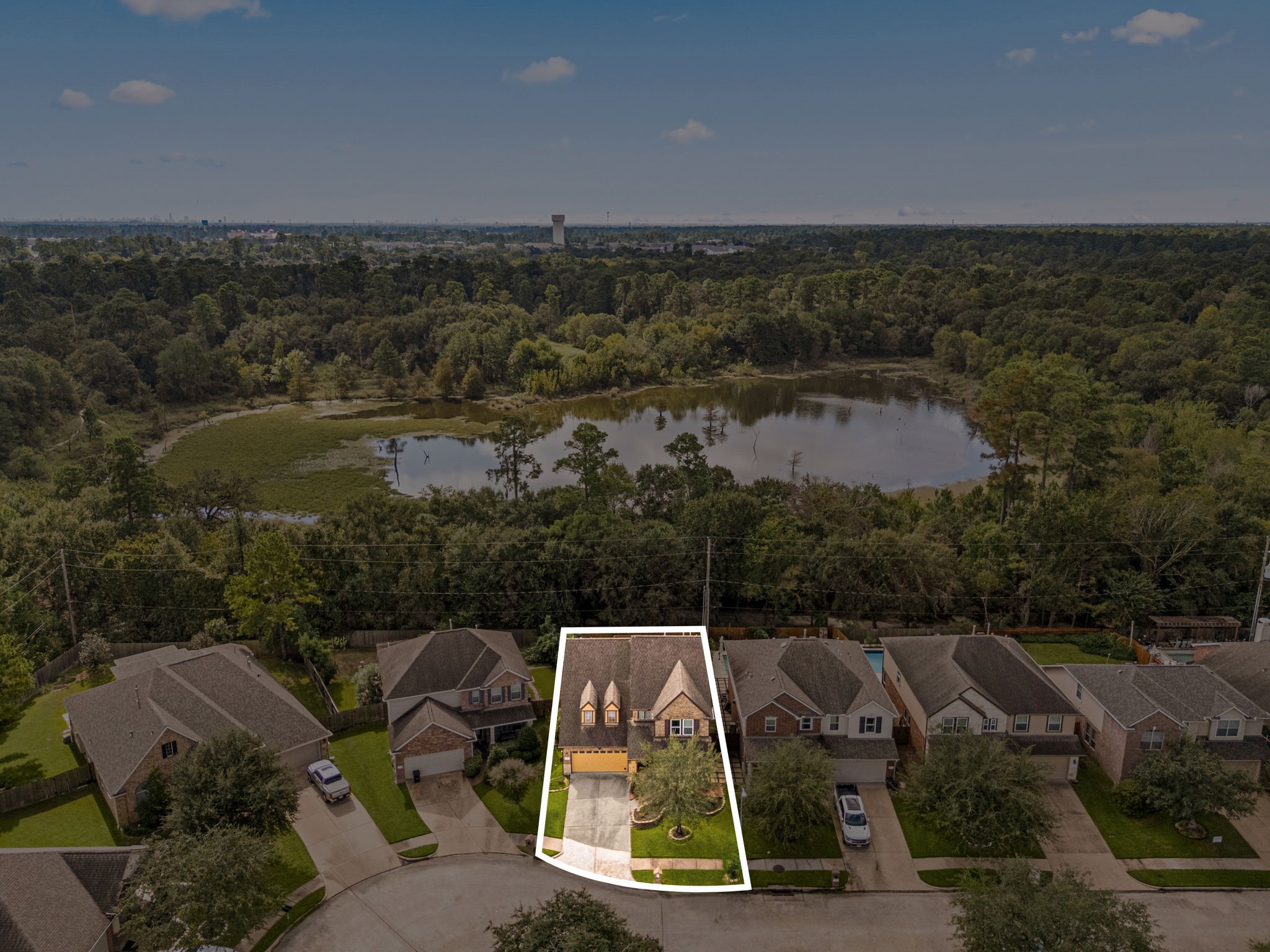 11411 Creekwood Hills Lane, Houston, TX 77070