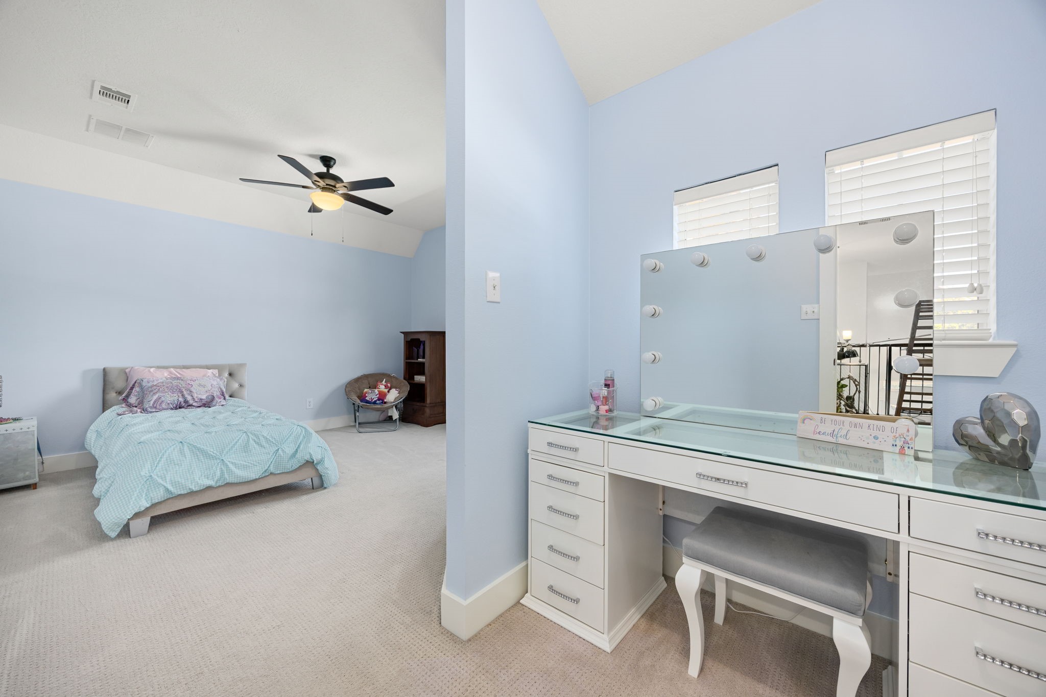 11411 Creekwood Hills Lane, Houston, TX 77070