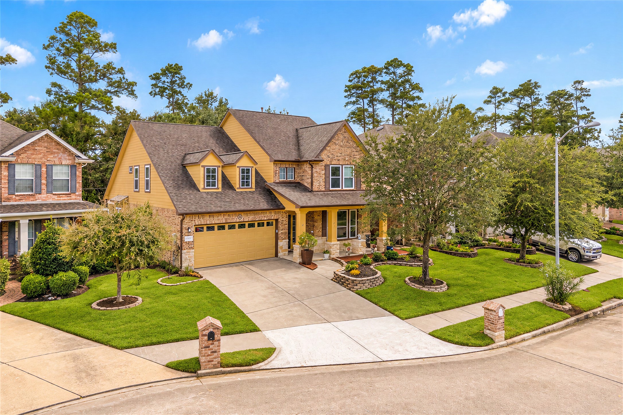 11411 Creekwood Hills Lane, Houston, TX 77070
