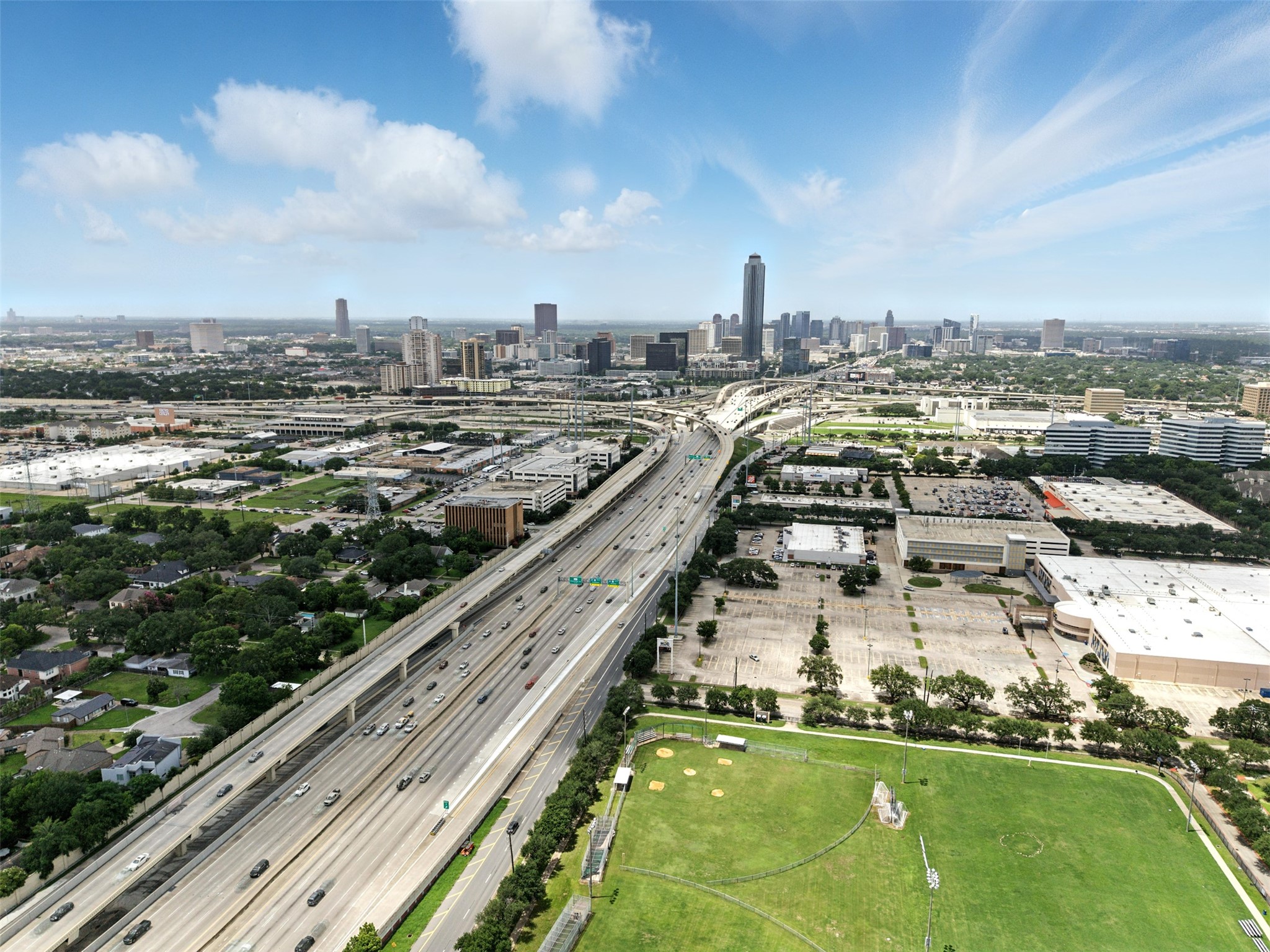 6305 S Rice Avenue, Bellaire, TX 77401