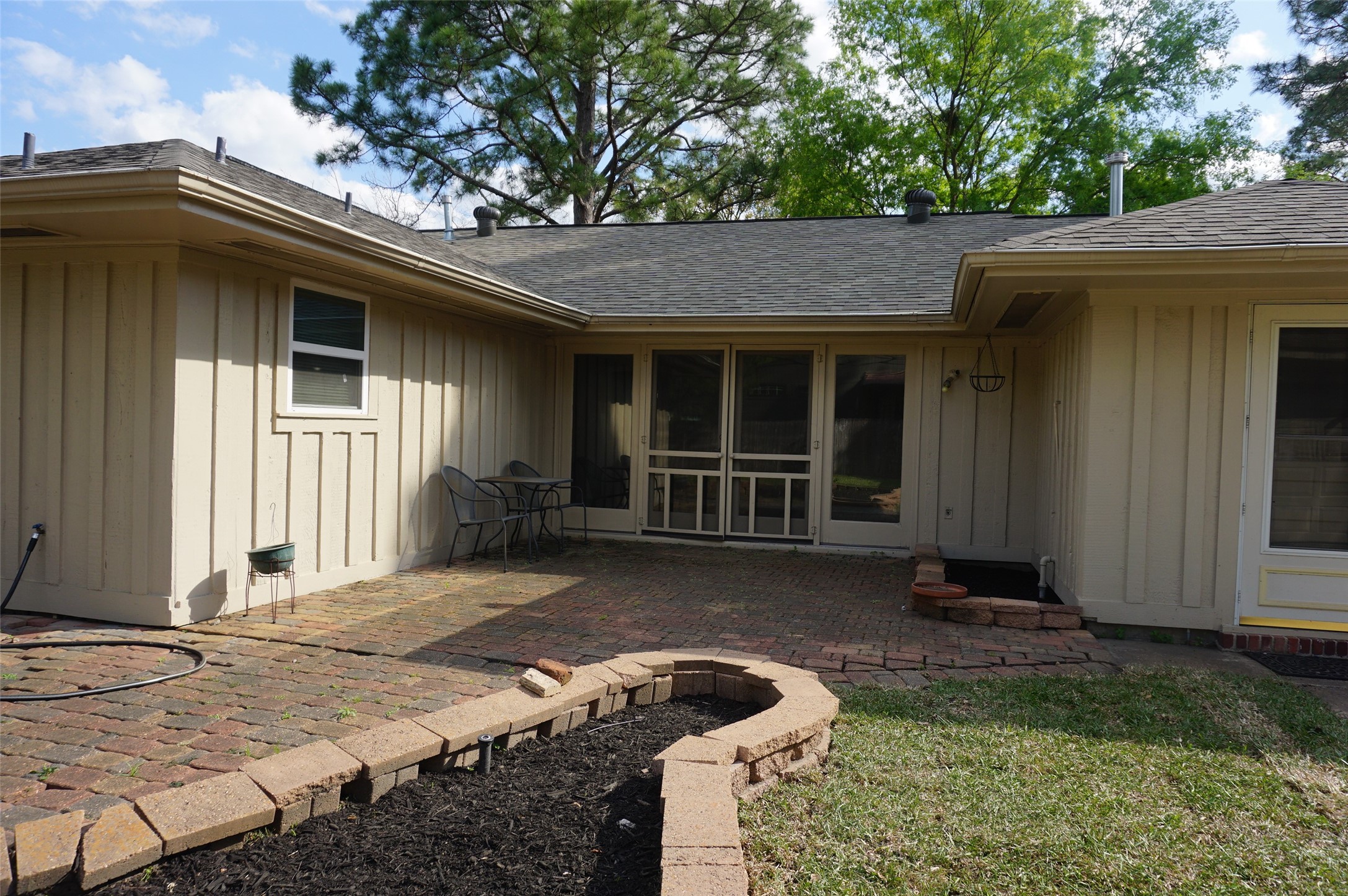 5422 Darnell Street, Houston, TX 77096