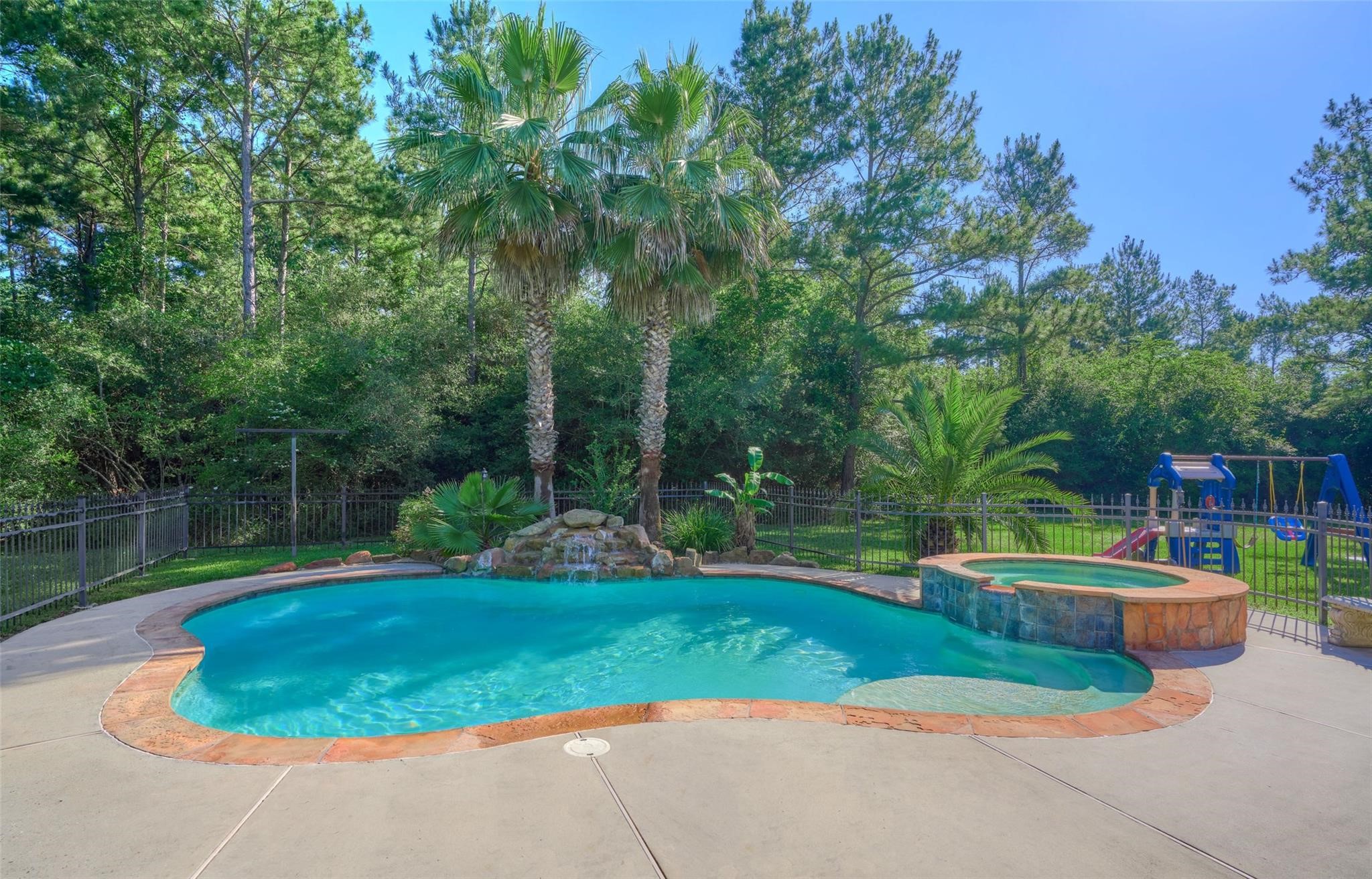 11373 Grand Harbor Boulevard, Montgomery, TX 77356