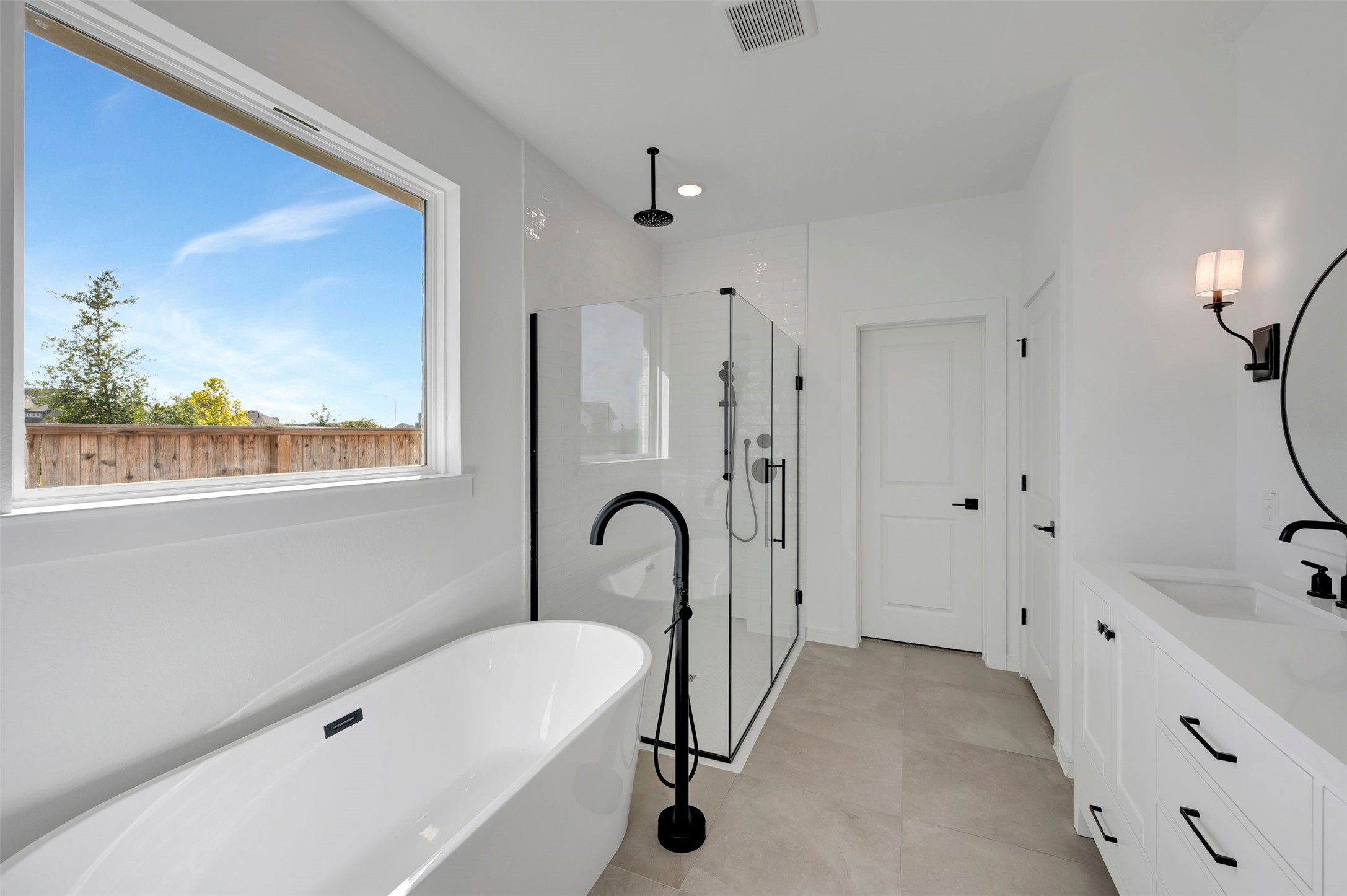Luxurious primary bath (*Photo not of actual home and used for illustration purposes only.)