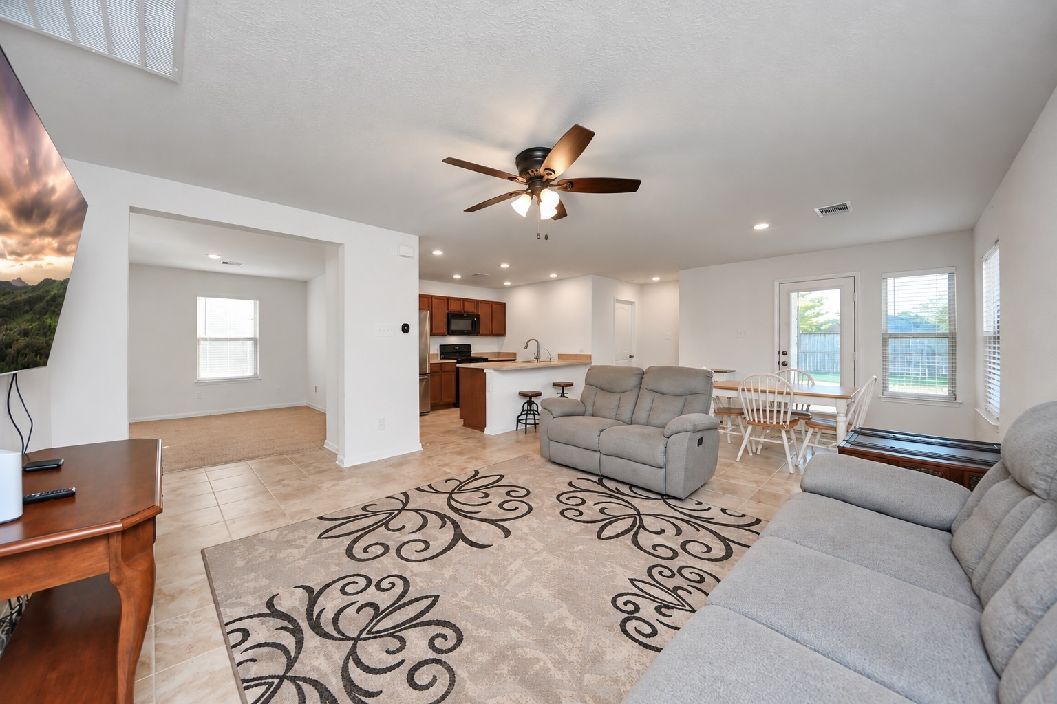 5924 Bluebonnet Lane, Rosenberg, TX 77469