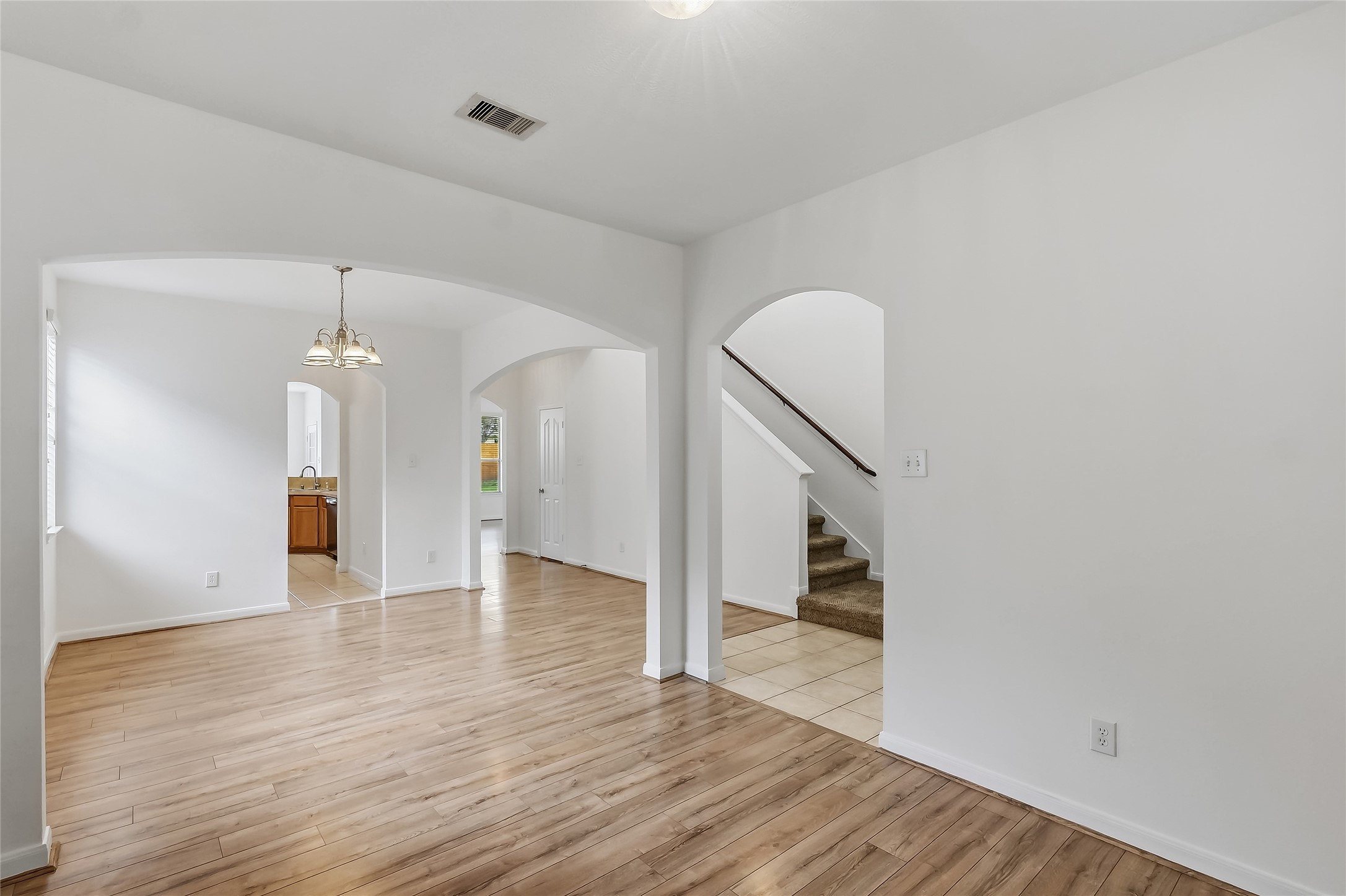 32014 Decker Oaks Drive, Pinehurst, TX 77362 32014 Decker Oaks Drive, Pinehurst, TX 77362