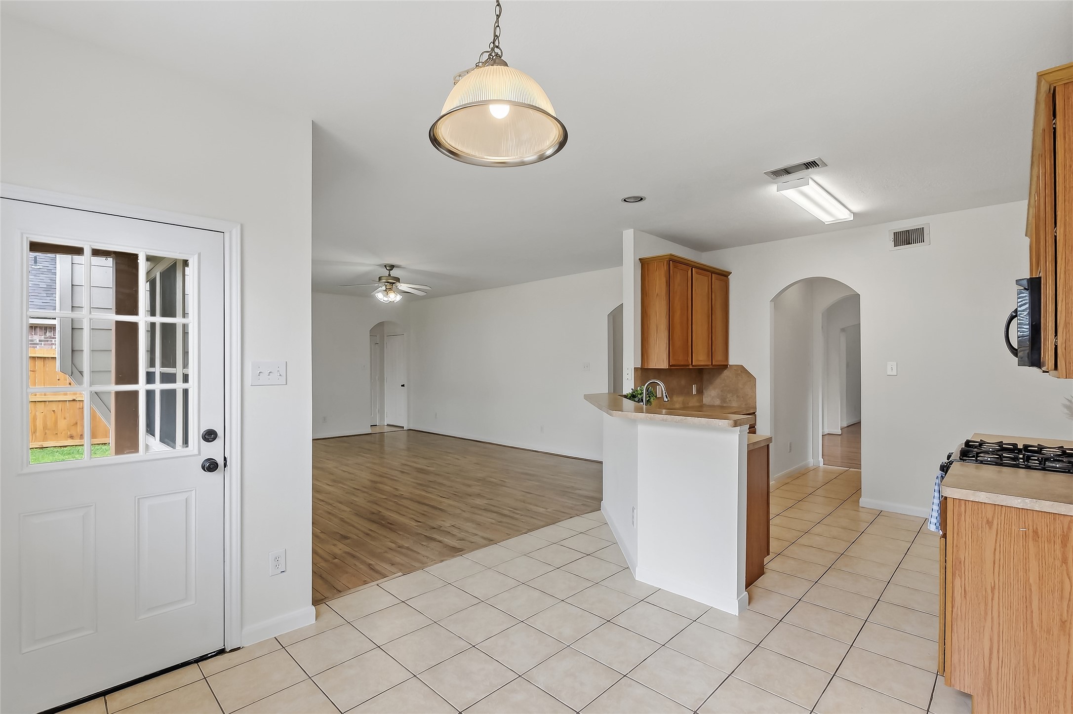 32014 Decker Oaks Drive, Pinehurst, TX 77362