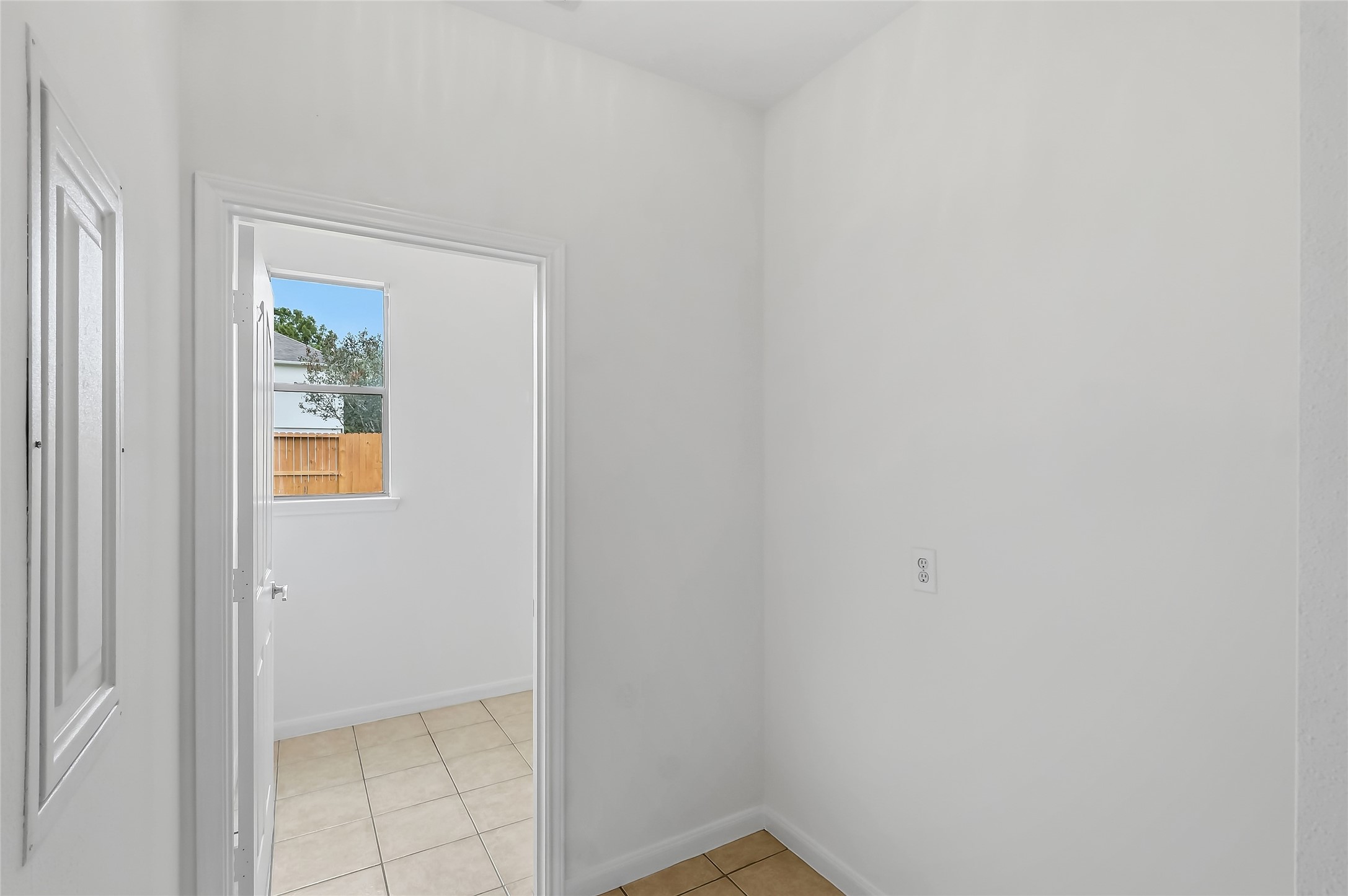32014 Decker Oaks Drive, Pinehurst, TX 77362