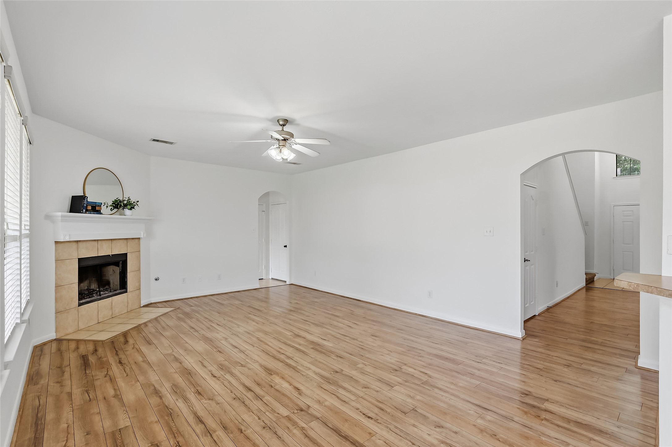 32014 Decker Oaks Drive, Pinehurst, TX 77362