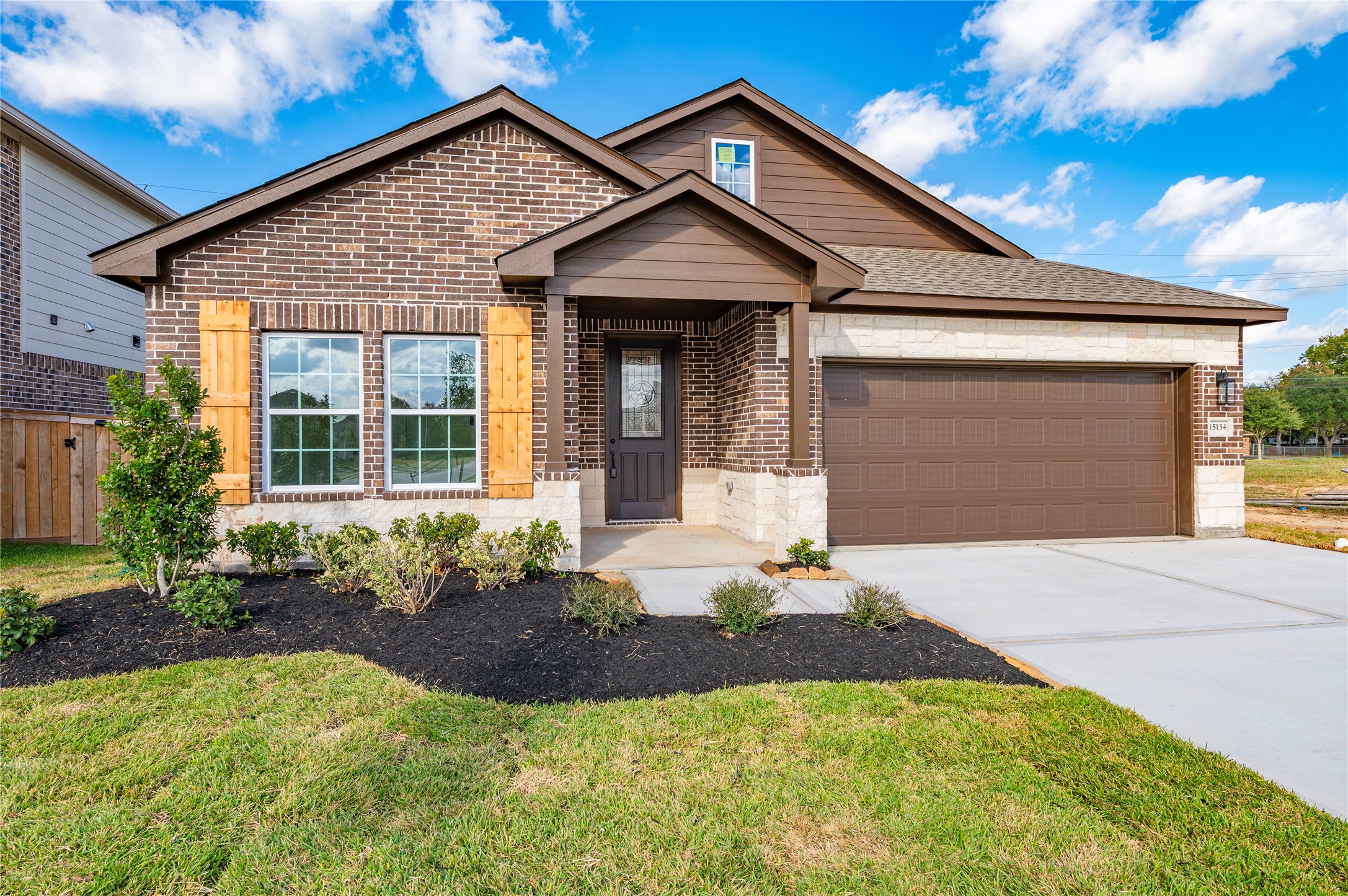 15134 Water Oak Way, Santa Fe, TX 77517