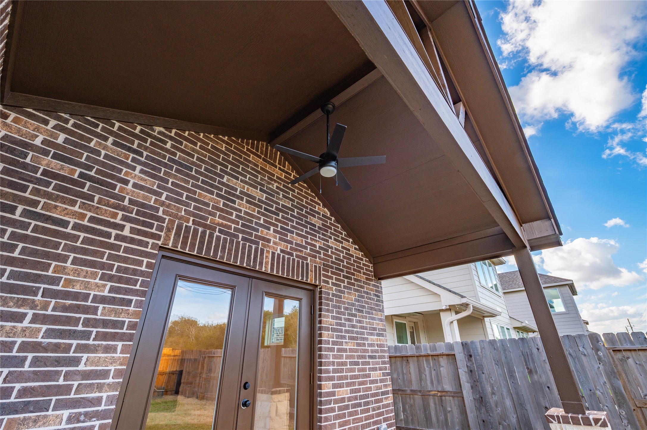 15134 Water Oak Way, Santa Fe, TX 77517
