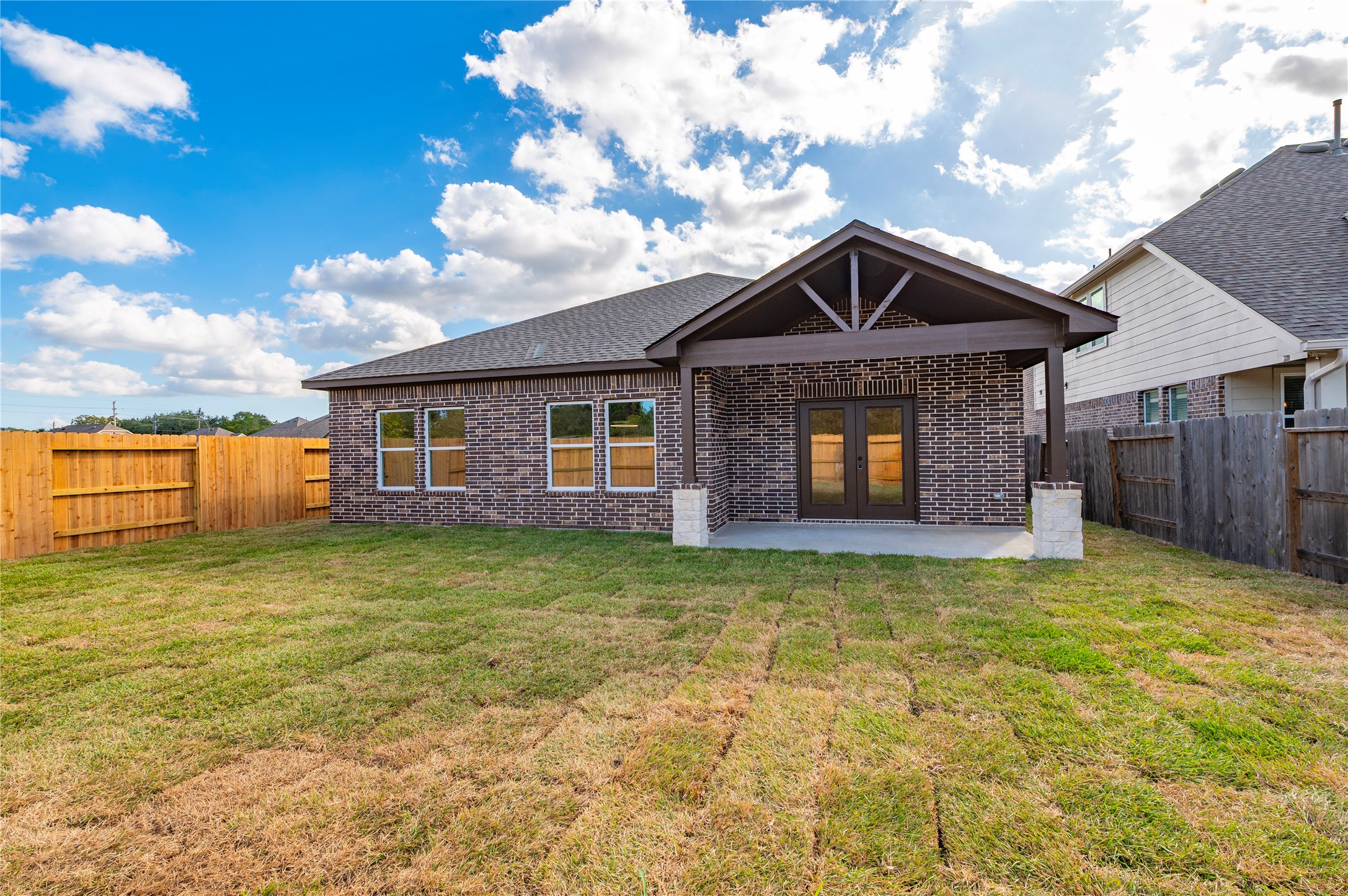 15134 Water Oak Way, Santa Fe, TX 77517