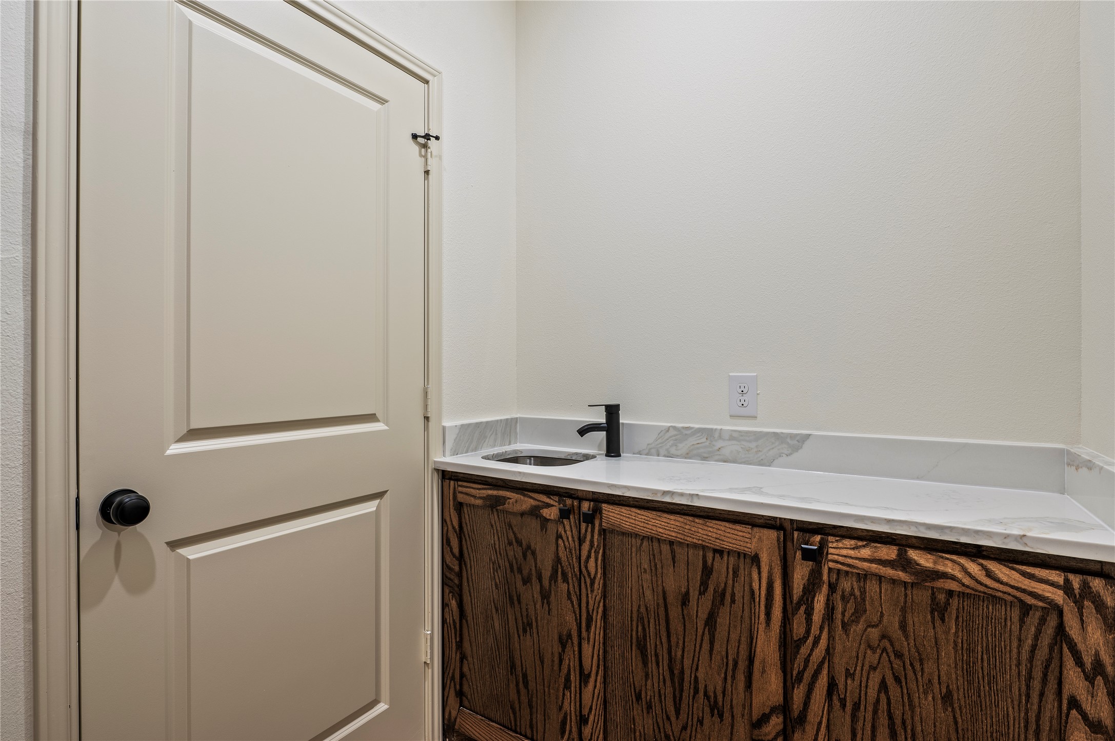 15134 Water Oak Way, Santa Fe, TX 77517