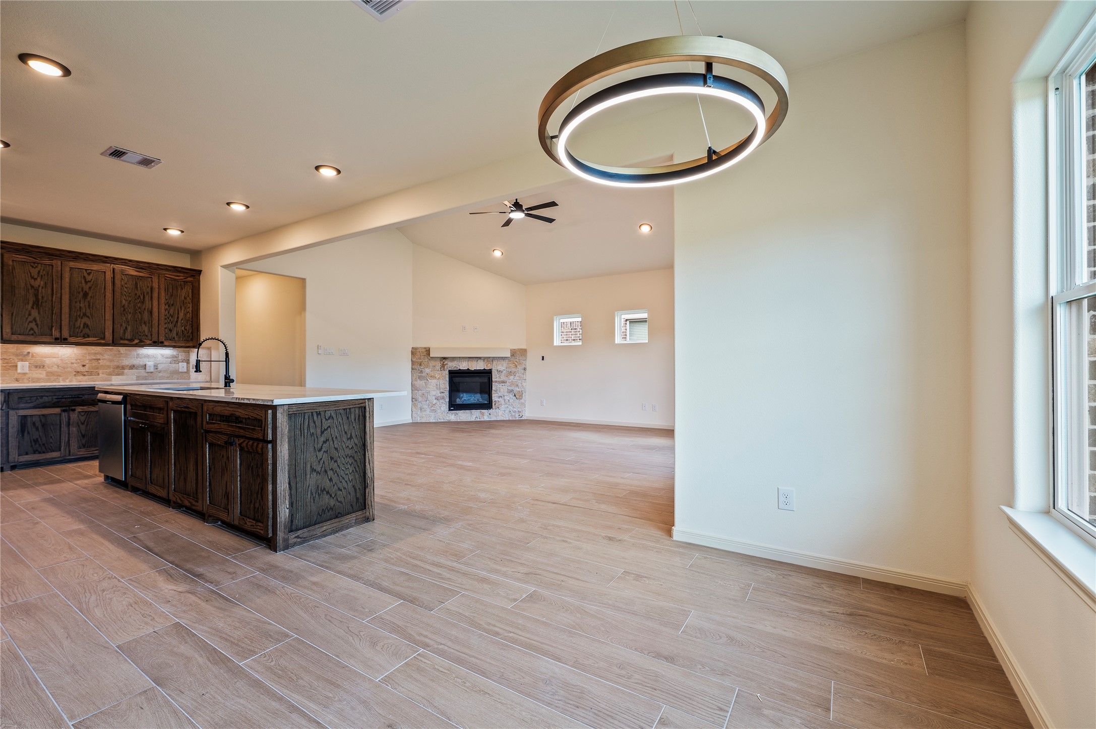 15134 Water Oak Way, Santa Fe, TX 77517