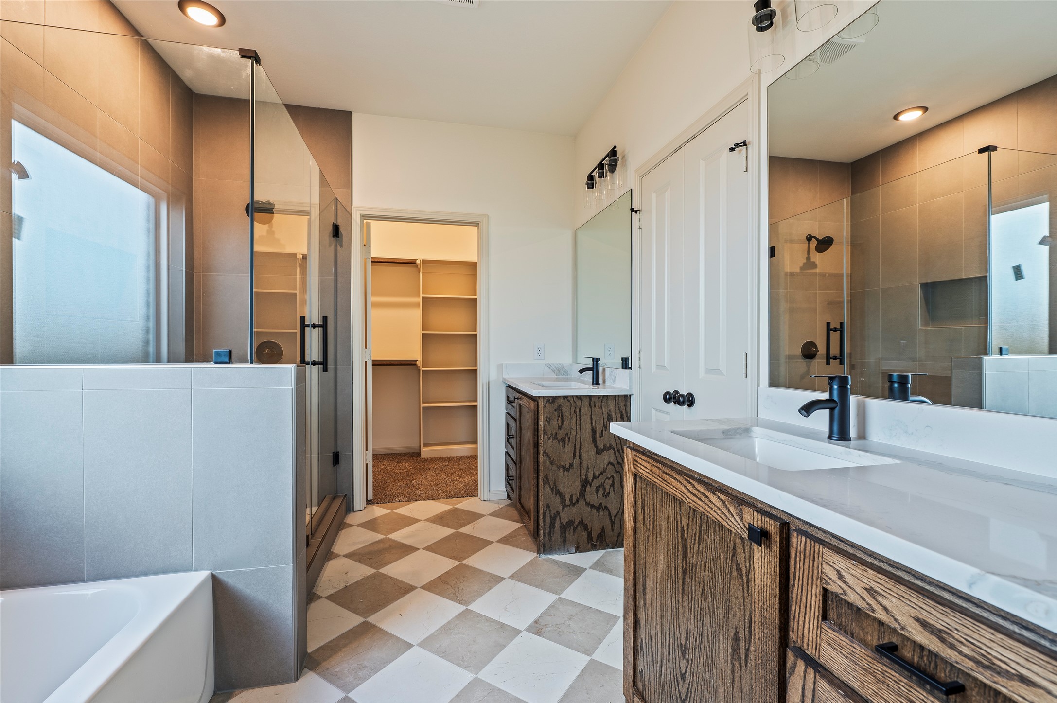 15134 Water Oak Way, Santa Fe, TX 77517