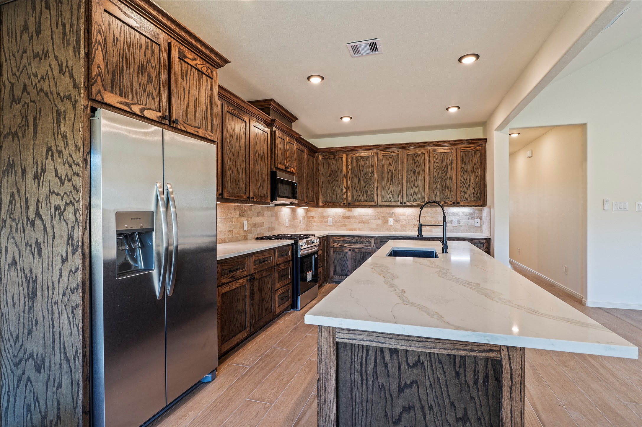 15134 Water Oak Way, Santa Fe, TX 77517